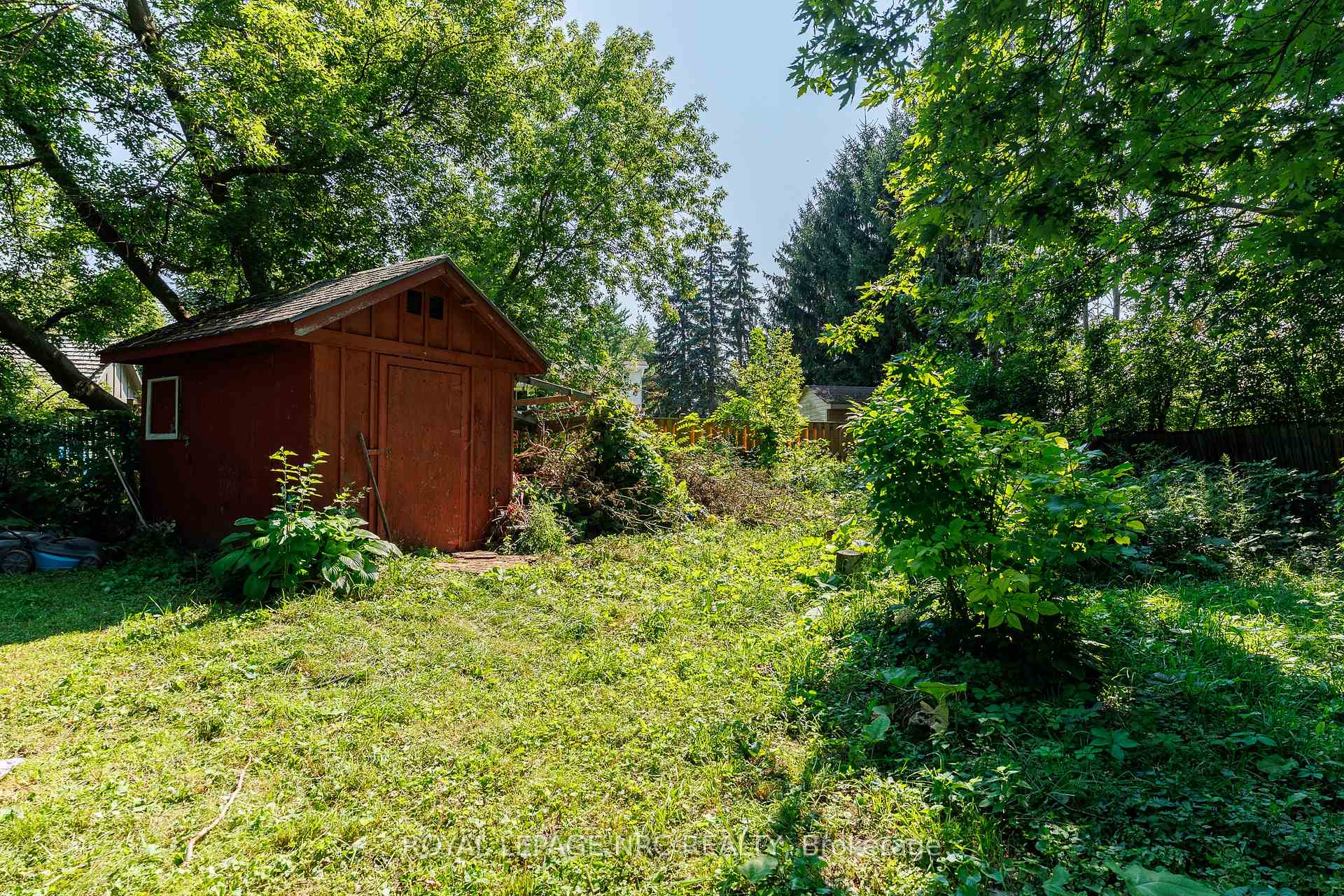 Photo 20 of 6562 Harmony Avenue, Niagara Falls, West Wood — HOMEH