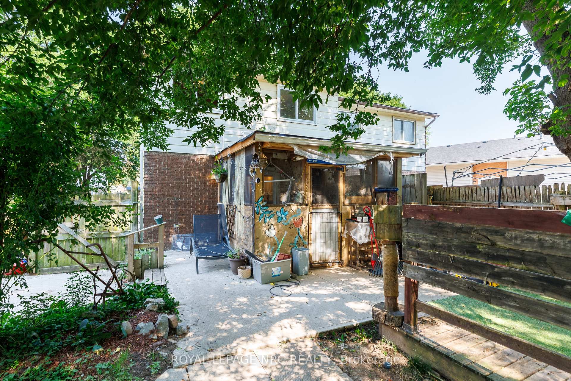 Photo 24 of 6562 Harmony Avenue, Niagara Falls, West Wood — HOMEH