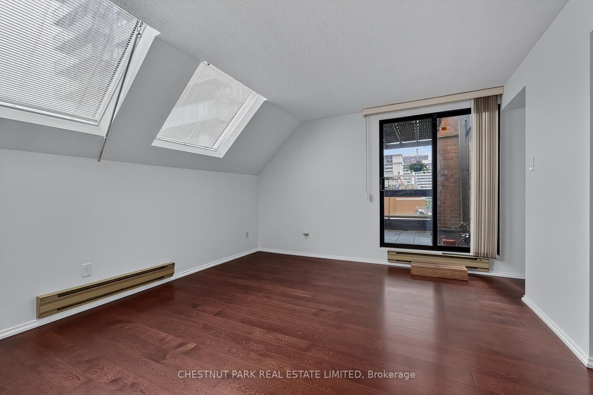 Photo 14 of Unit 604, 19 Dundonald Street, Toronto, Church-Yonge Corridor — HOMEH