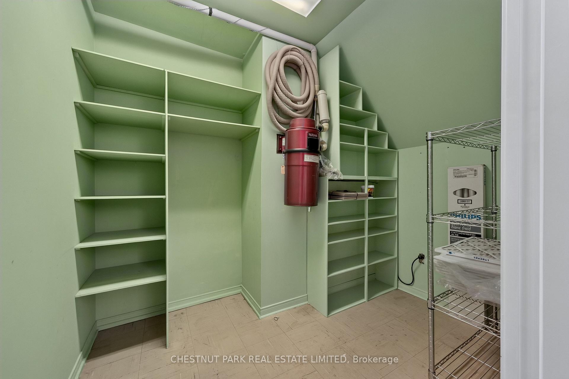 Photo 33 of Unit 604, 19 Dundonald Street, Toronto, Church-Yonge Corridor — HOMEH