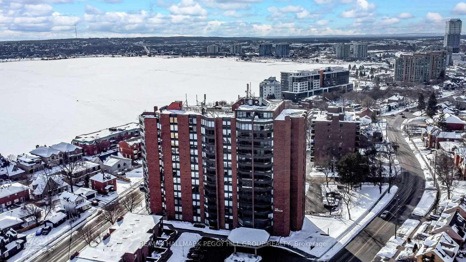 Photo 29 of Unit 206, 181 Collier Street, Barrie, North Shore — HOMEH