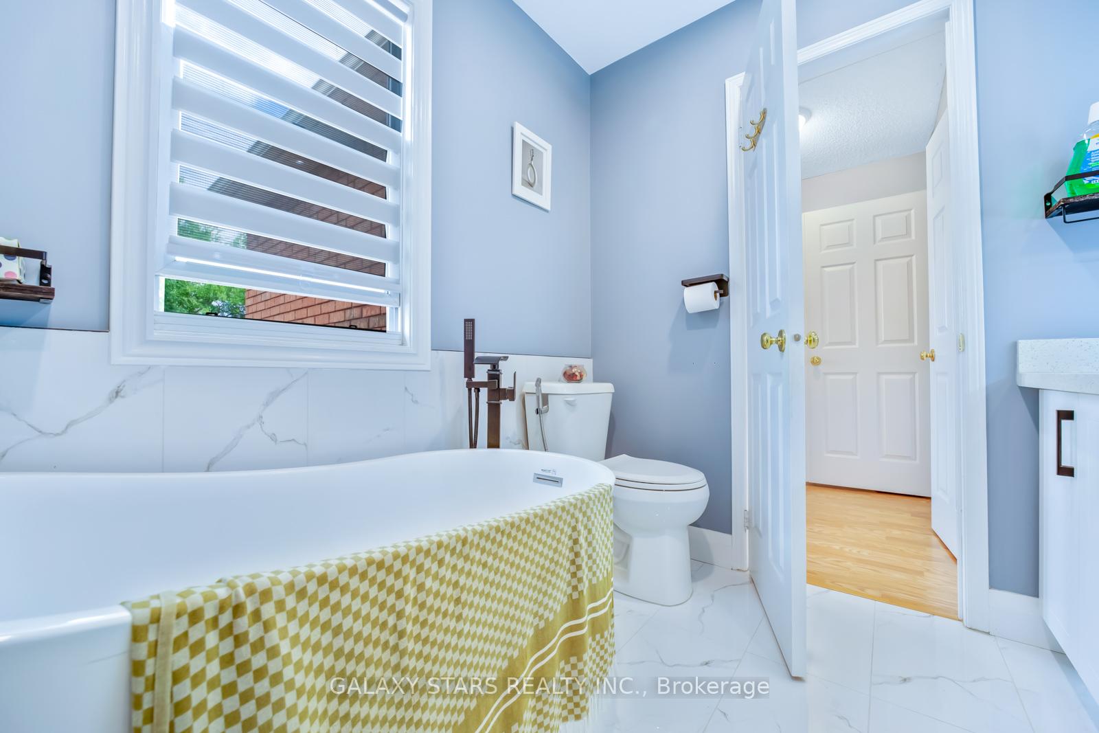 Photo 24 of 25 Fieldnest Crescent, Whitby, Rolling Acres — HOMEH