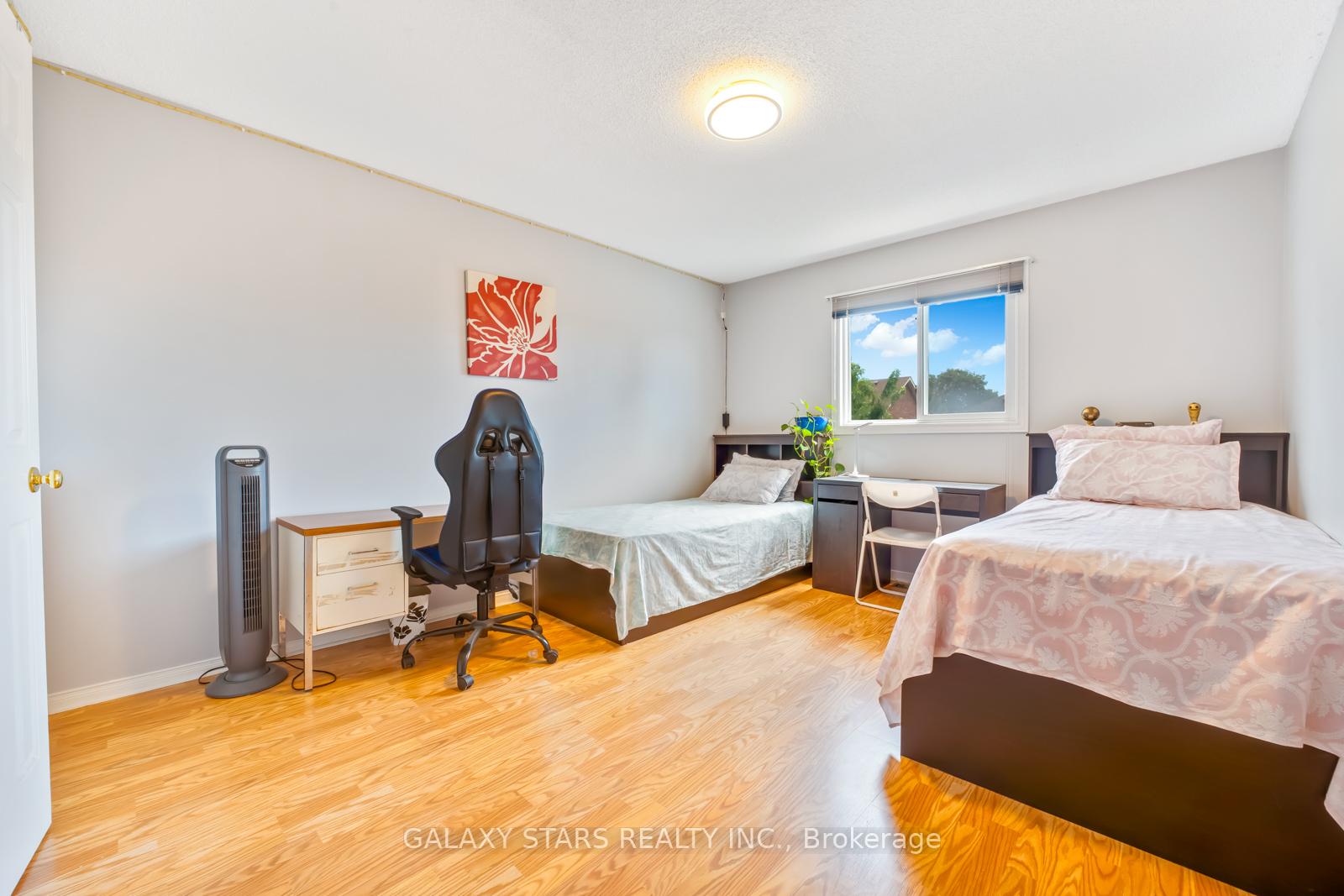 Photo 25 of 25 Fieldnest Crescent, Whitby, Rolling Acres — HOMEH