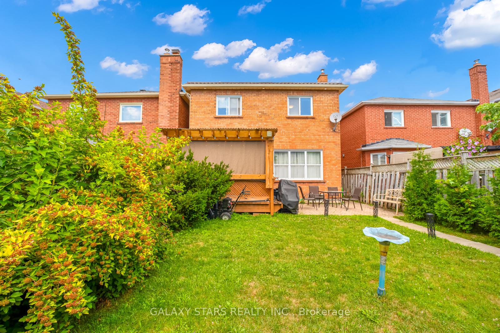 Photo 42 of 25 Fieldnest Crescent, Whitby, Rolling Acres — HOMEH