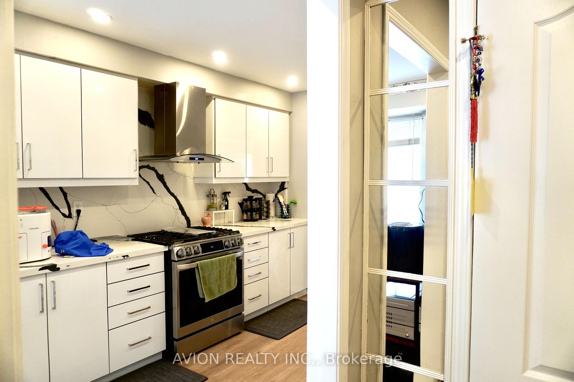 Photo 6 of 70 Barnes Drive, Ajax, Central — HOMEH