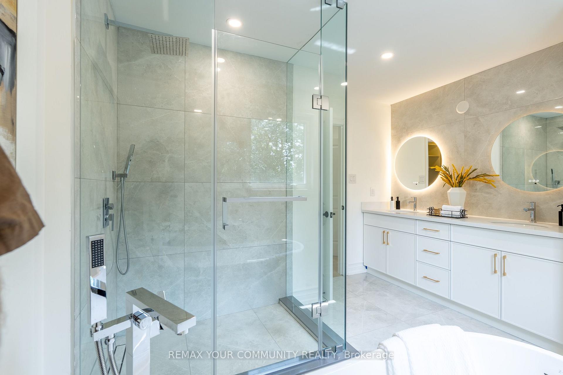 Photo 27 of 27 Houseman Crescent, Richmond Hill, North Richvale — HOMEH