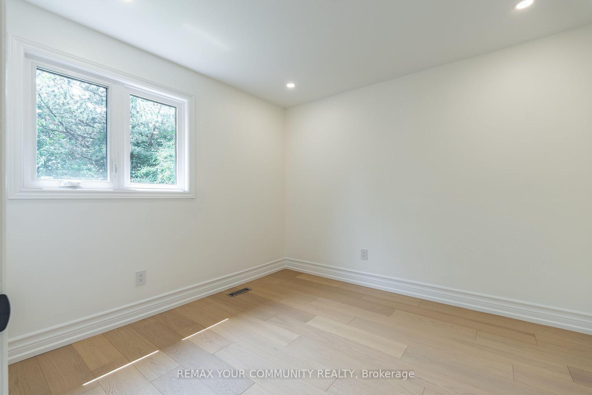 Photo 30 of 27 Houseman Crescent, Richmond Hill, North Richvale — HOMEH