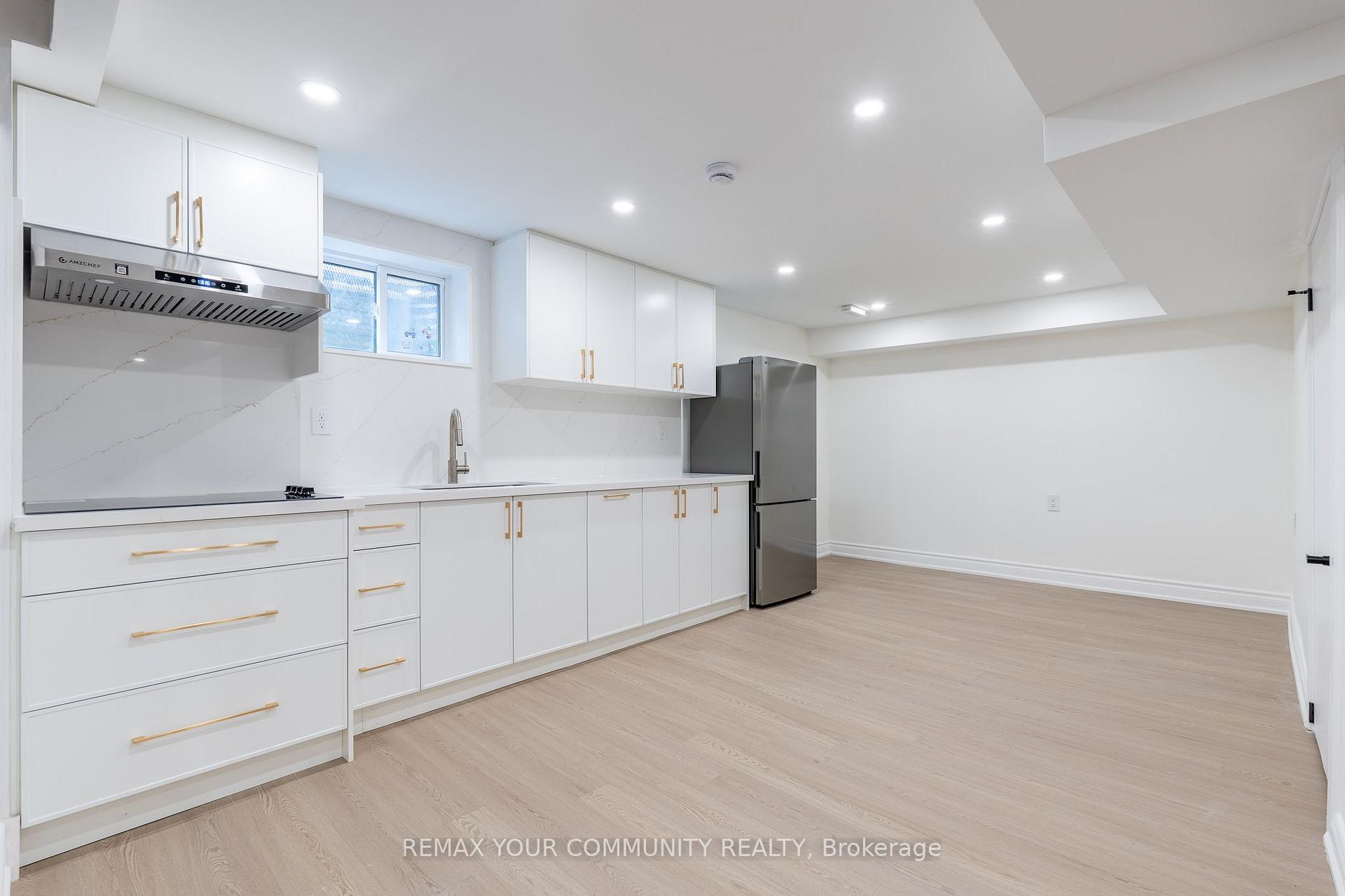 Photo 36 of 27 Houseman Crescent, Richmond Hill, North Richvale — HOMEH