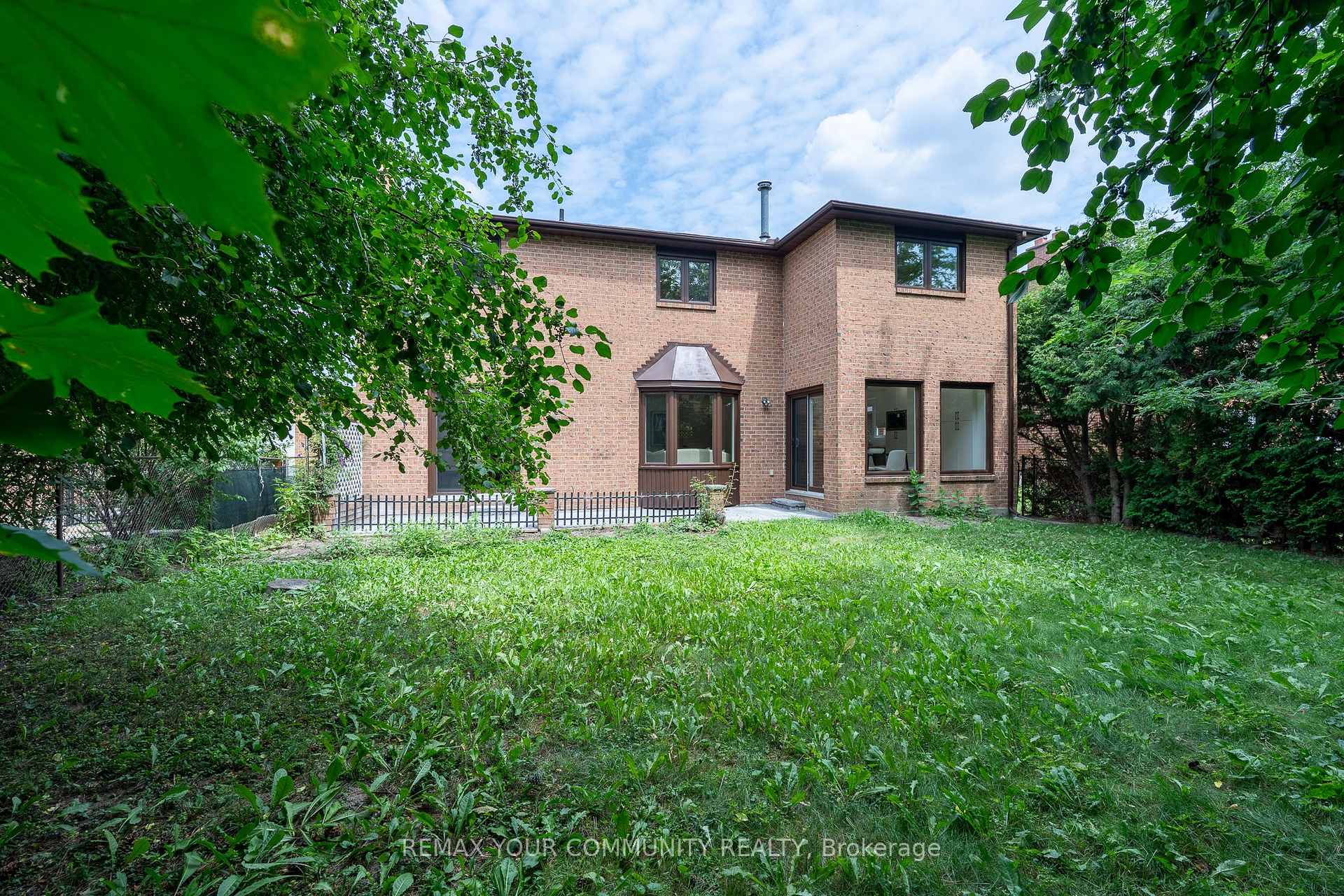 Photo 43 of 27 Houseman Crescent, Richmond Hill, North Richvale — HOMEH