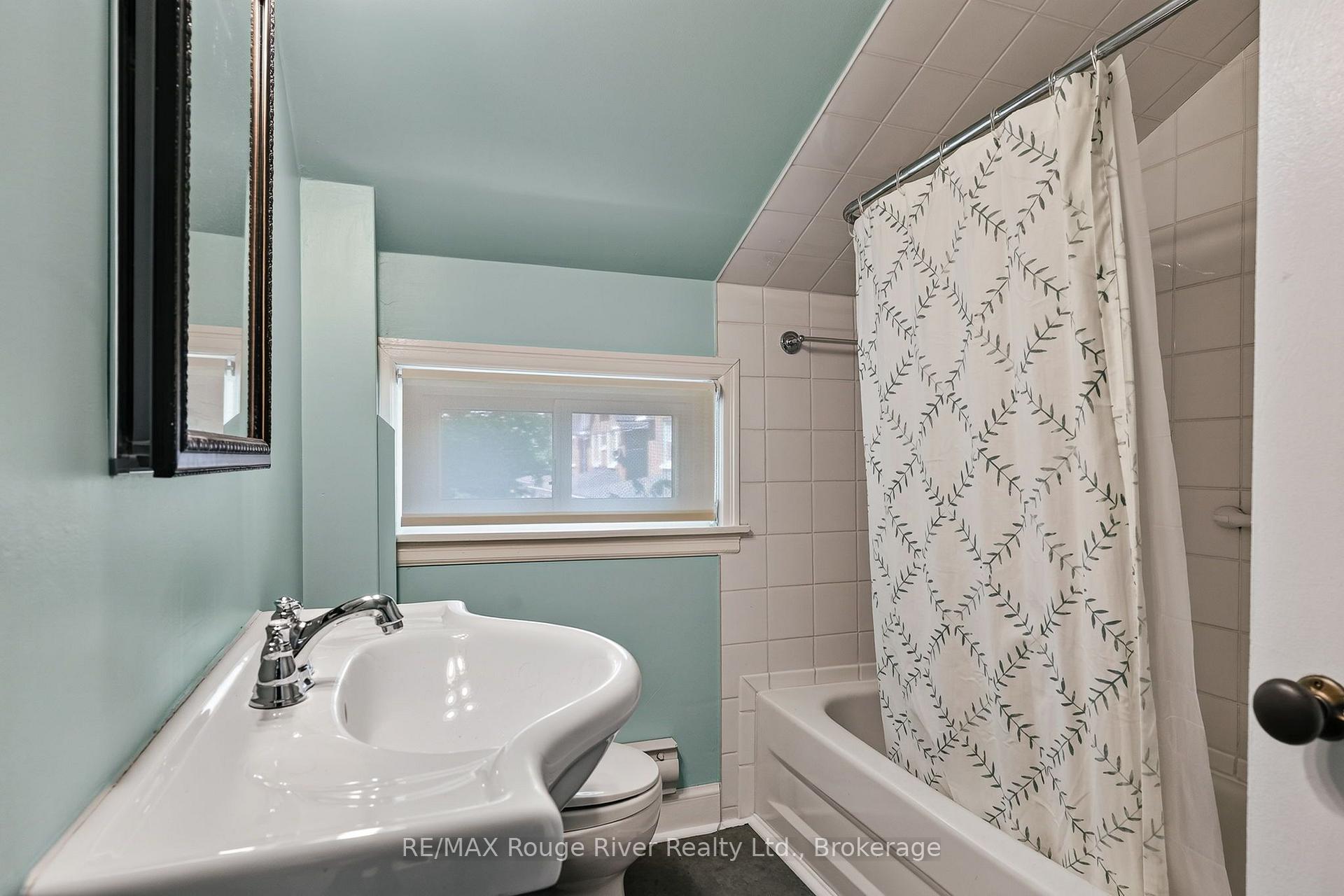 Photo 43 of 208 Albert Street, Cobourg — HOMEH
