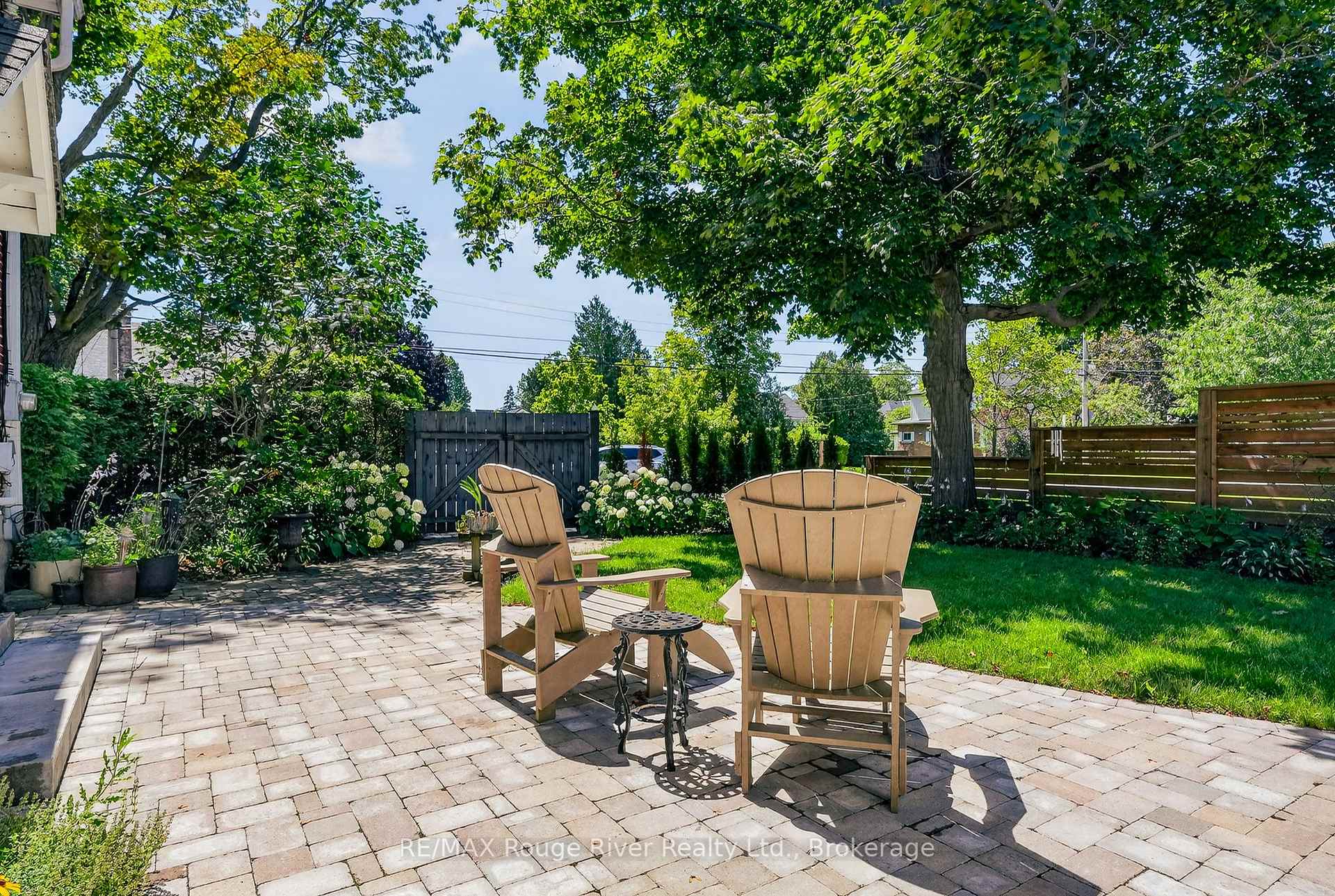 Photo 5 of 208 Albert Street, Cobourg — HOMEH