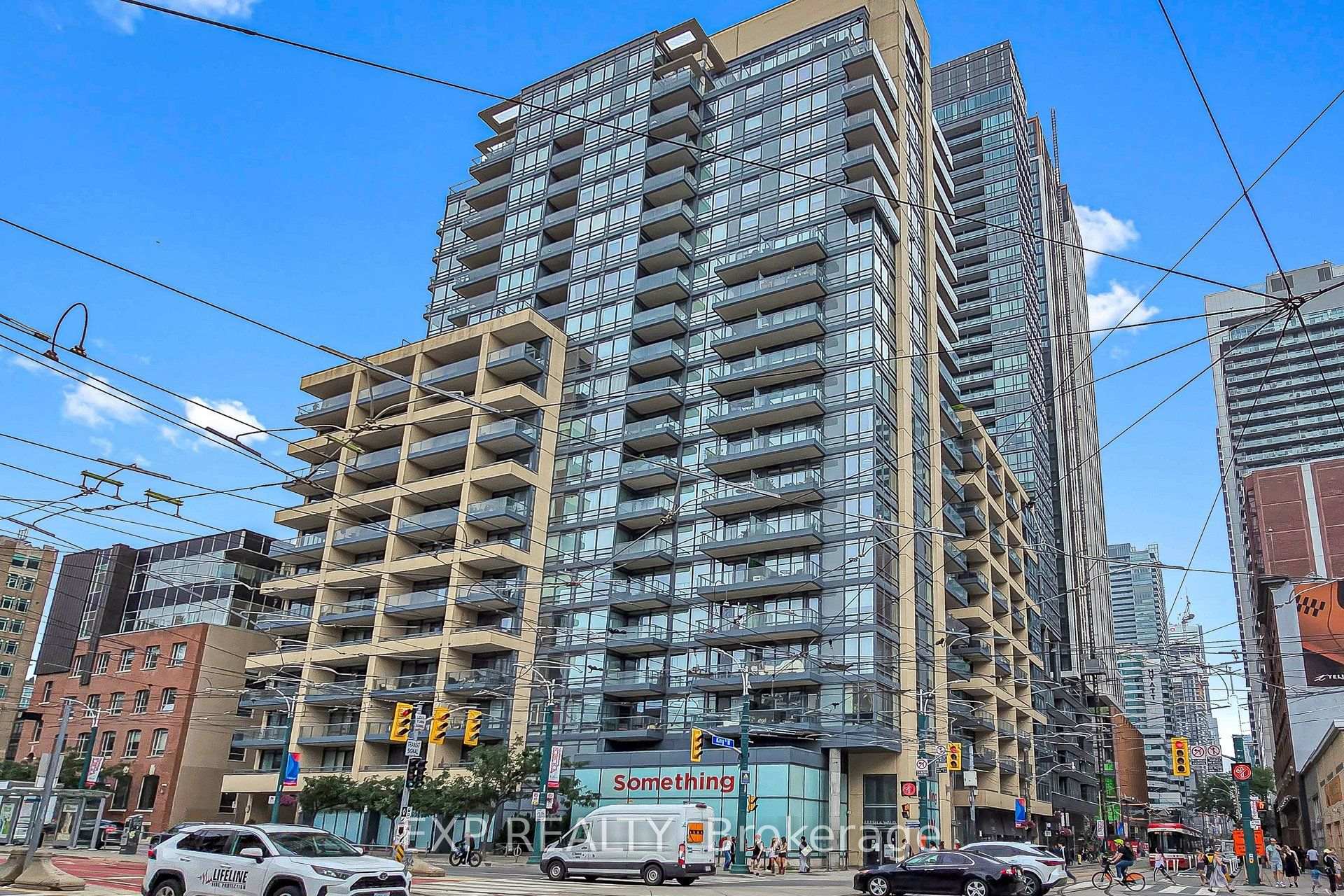 Photo 1 of Unit 1208, 438 King Street W, Toronto, Waterfront Communities — HOMEH