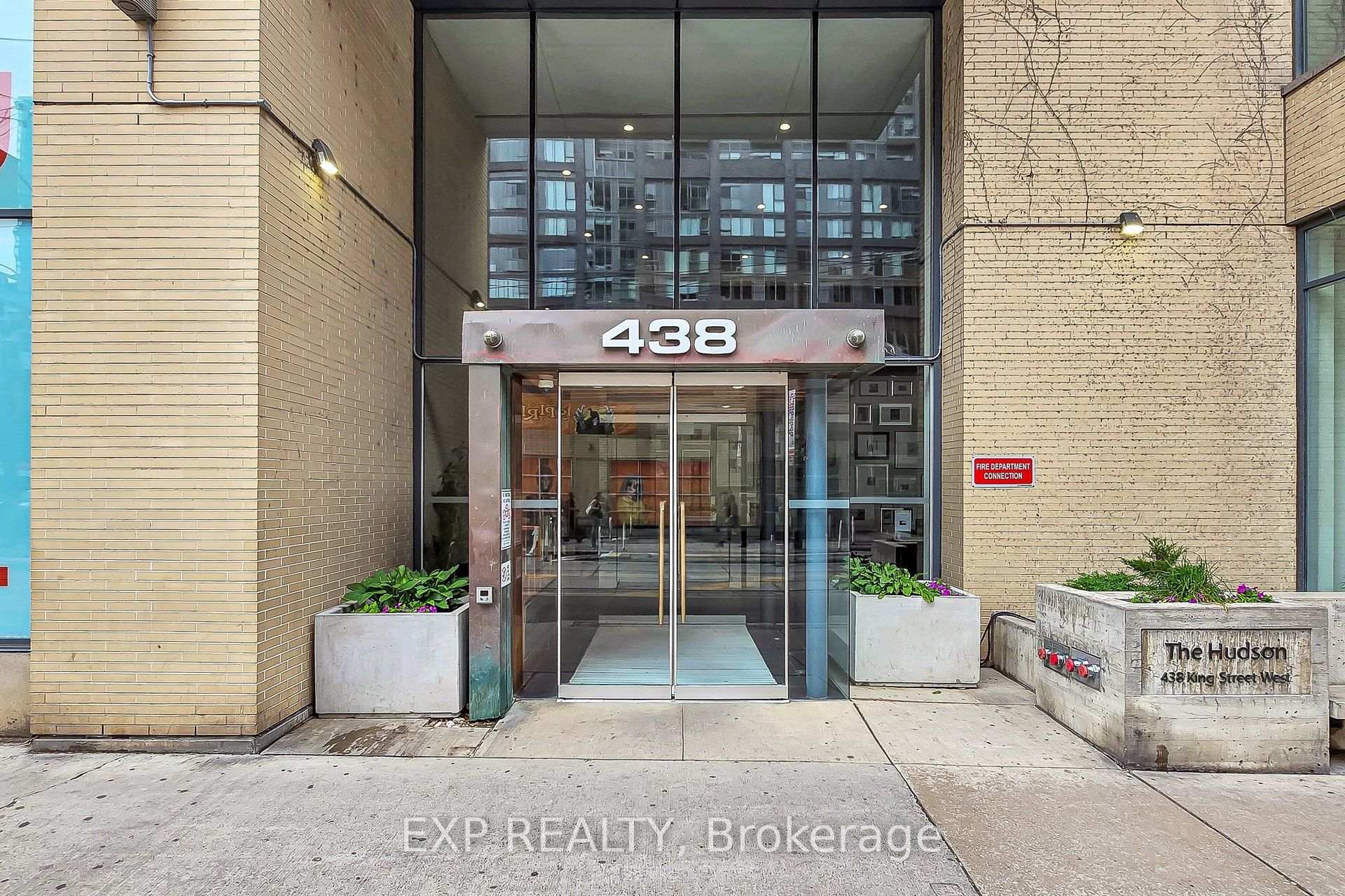 Photo 2 of Unit 1208, 438 King Street W, Toronto, Waterfront Communities — HOMEH