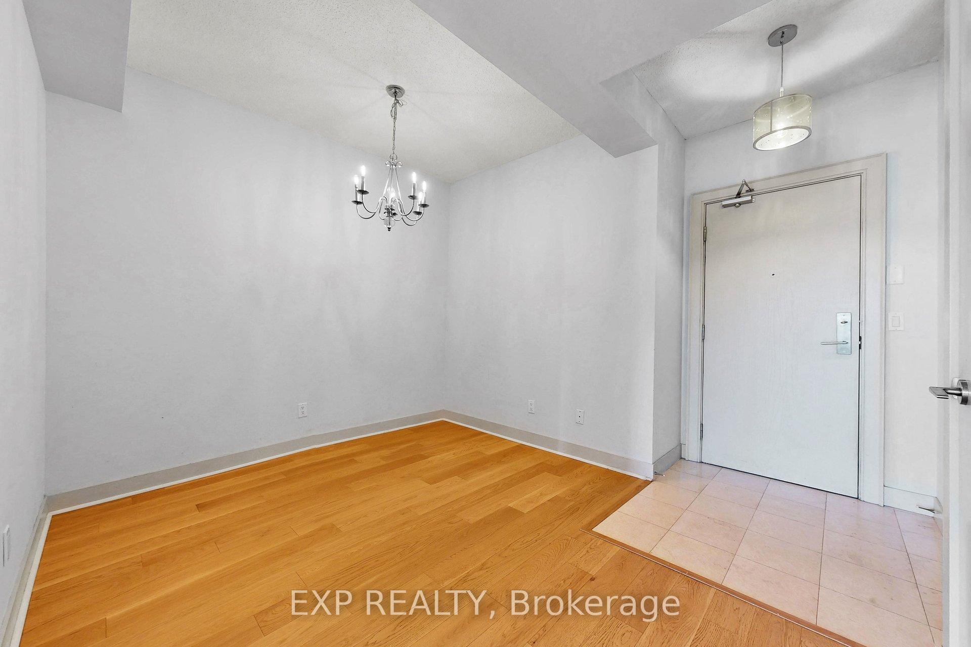 Photo 5 of Unit 1208, 438 King Street W, Toronto, Waterfront Communities — HOMEH