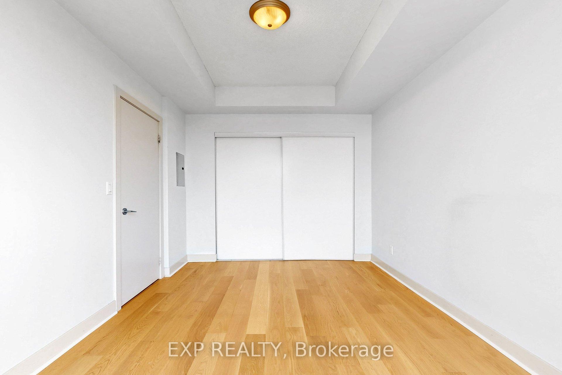 Photo 19 of Unit 1208, 438 King Street W, Toronto, Waterfront Communities — HOMEH