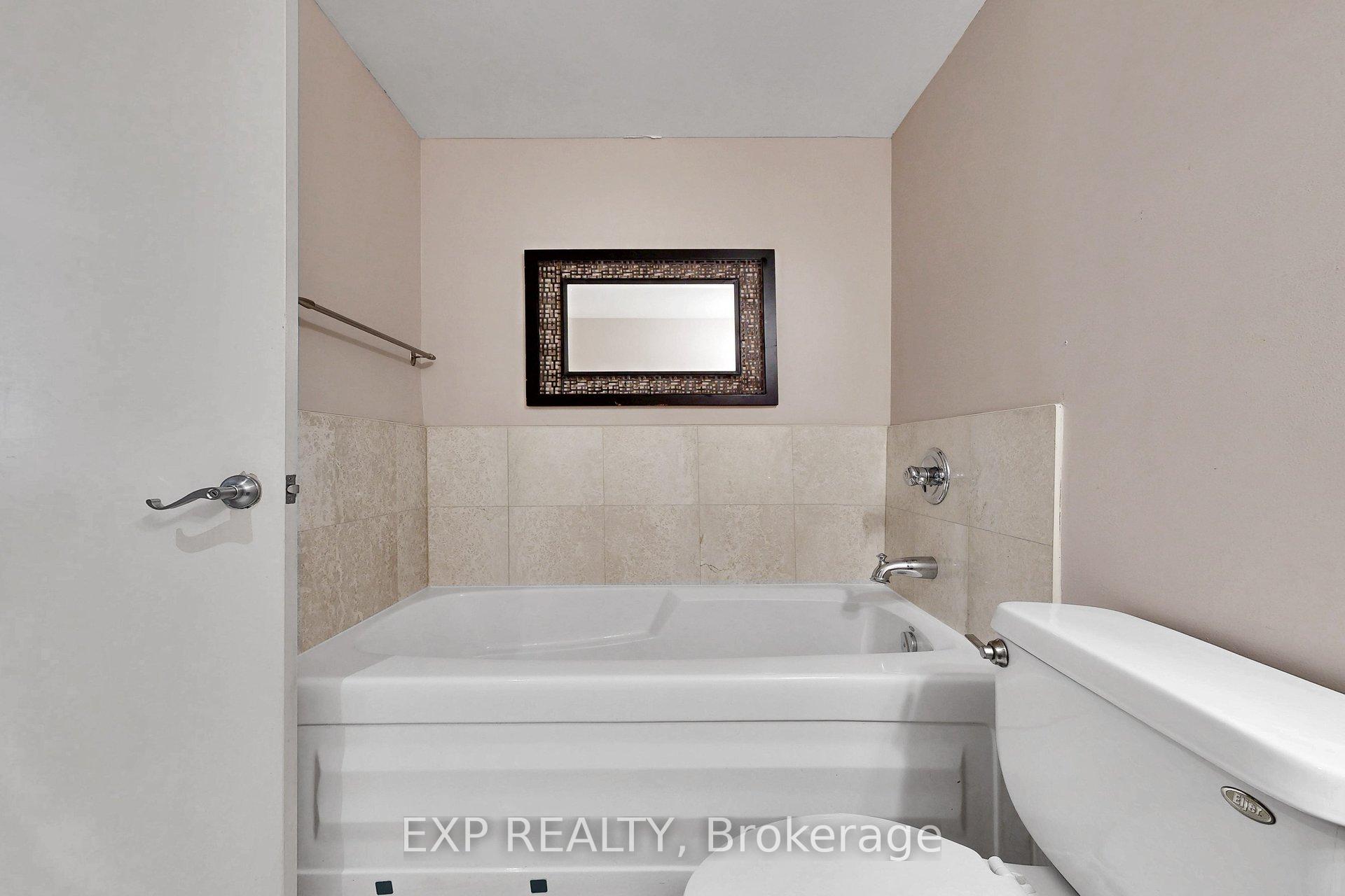 Photo 23 of Unit 1208, 438 King Street W, Toronto, Waterfront Communities — HOMEH