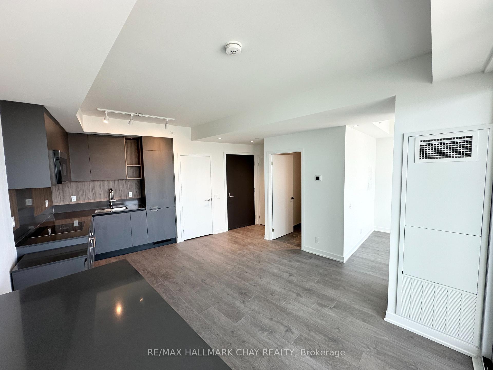 Photo 4 of Unit 3005, 39 Mary Street, Barrie, City Centre — HOMEH