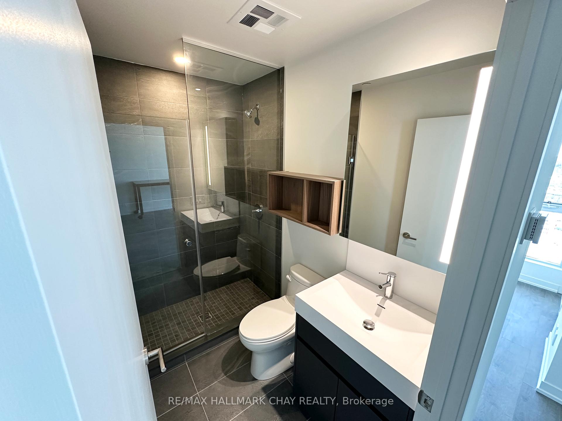 Photo 13 of Unit 3005, 39 Mary Street, Barrie, City Centre — HOMEH