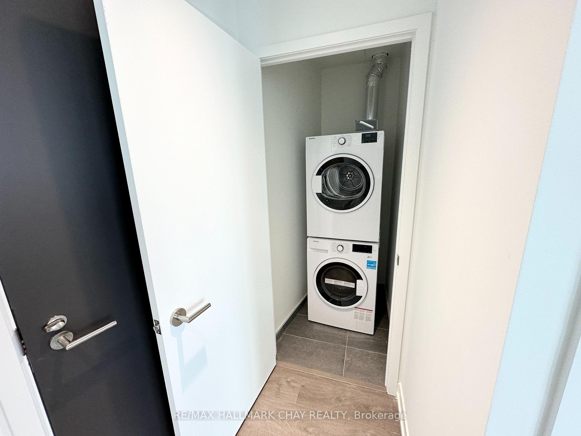 Photo 16 of Unit 3005, 39 Mary Street, Barrie, City Centre — HOMEH