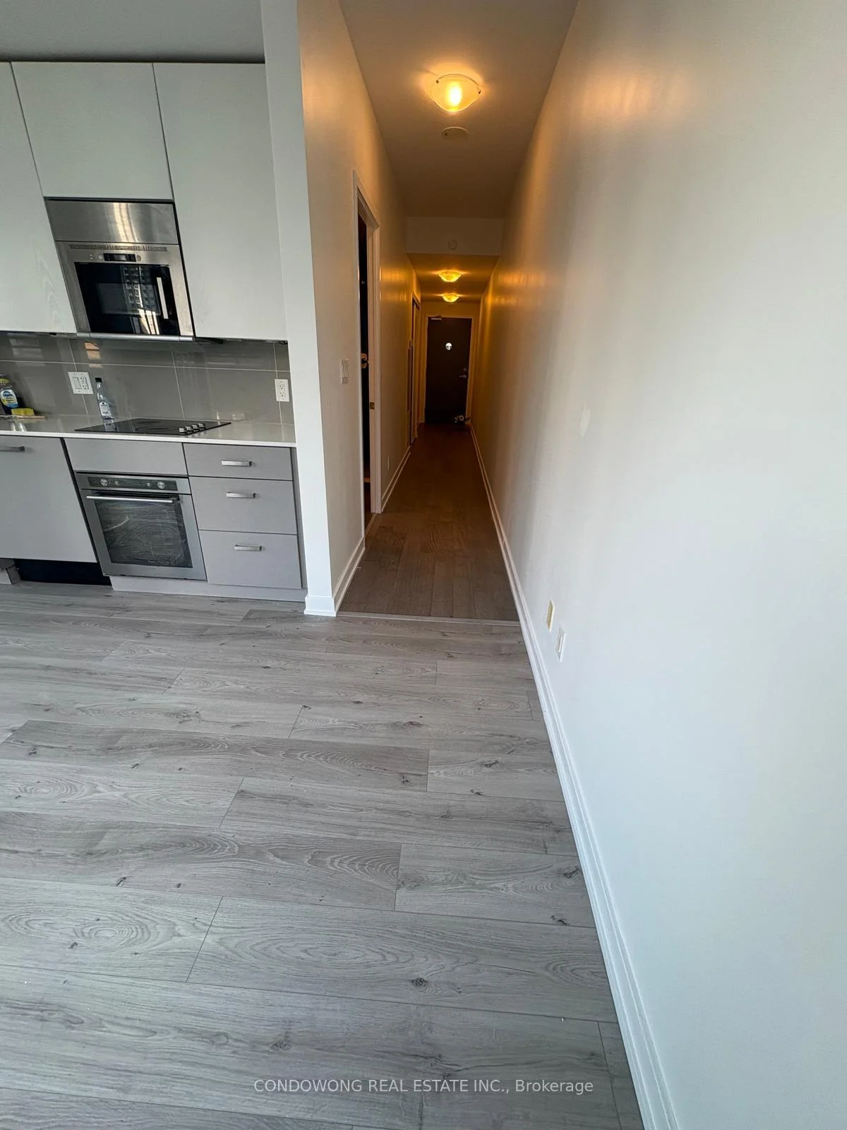 Photo 5 of Unit 905, 17 Dundonald Street, Toronto, Church-Yonge Corridor — HOMEH
