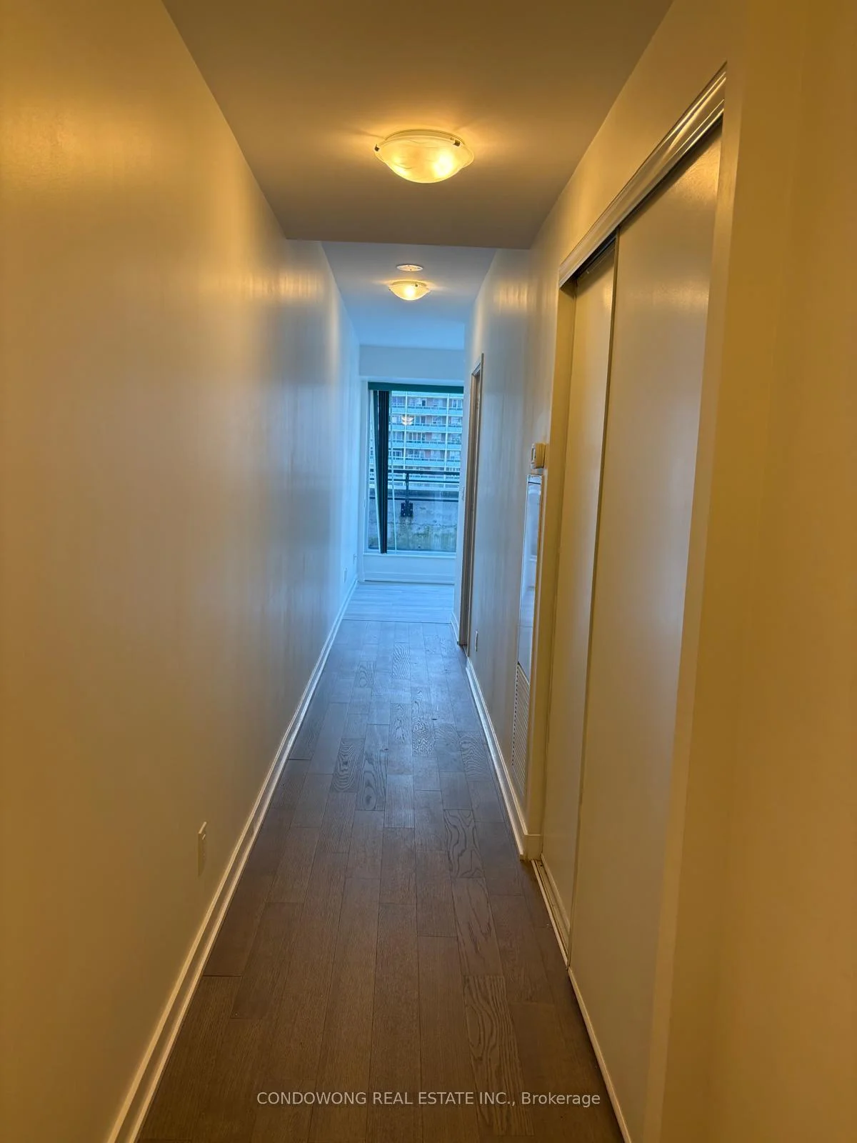 Photo 7 of Unit 905, 17 Dundonald Street, Toronto, Church-Yonge Corridor — HOMEH