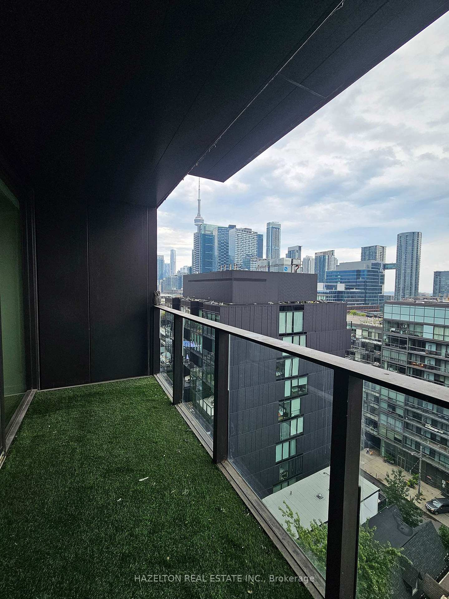 Photo 10 of Unit 1207, 629 King Street W, Toronto, Waterfront Communities — HOMEH