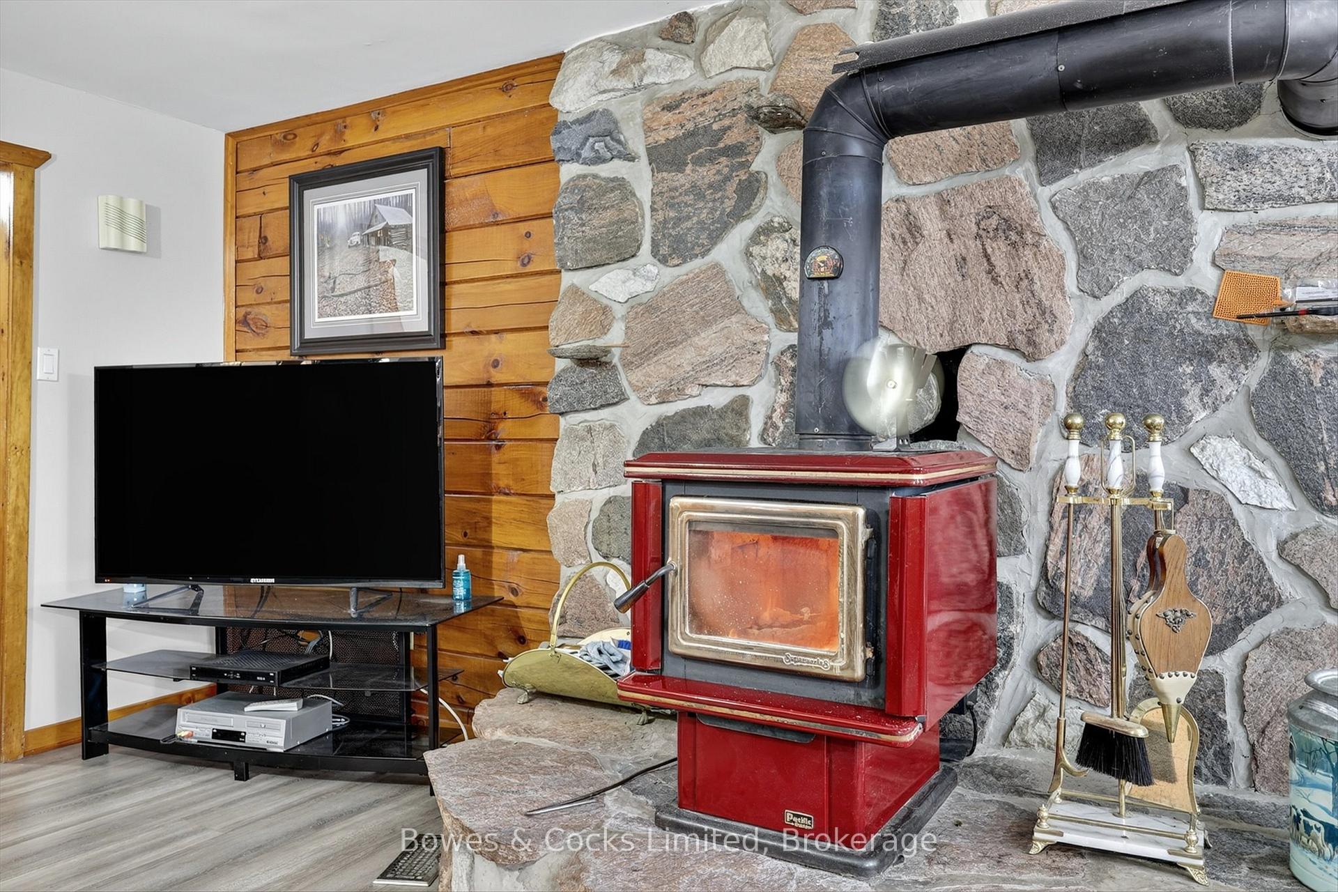 Photo 9 of 82 Bay Lake Road, Bancroft, Dungannon Ward — HOMEH
