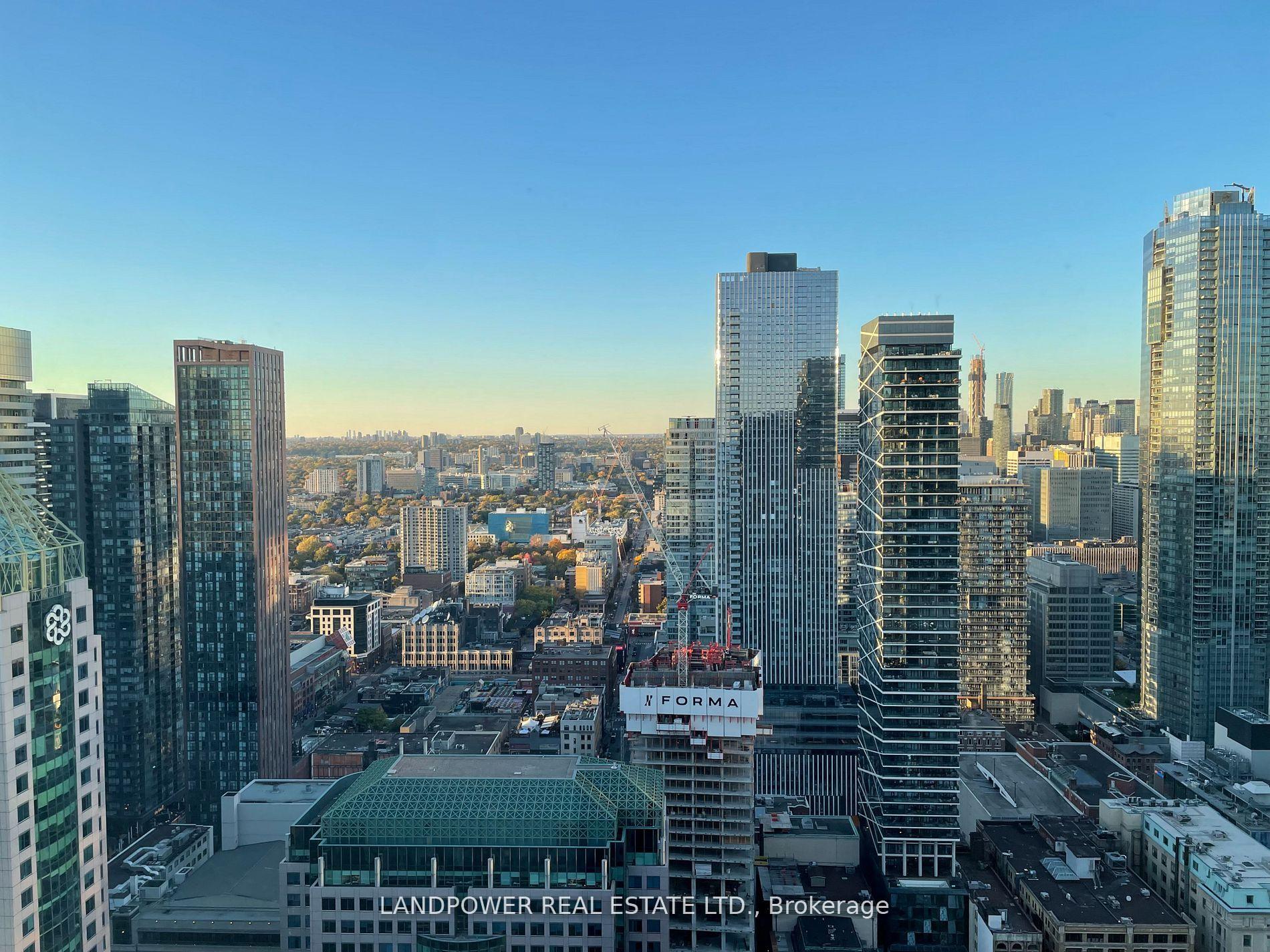 Photo 8 of Unit 3702, 183 Wellington Street, Toronto, Waterfront Communities — HOMEH
