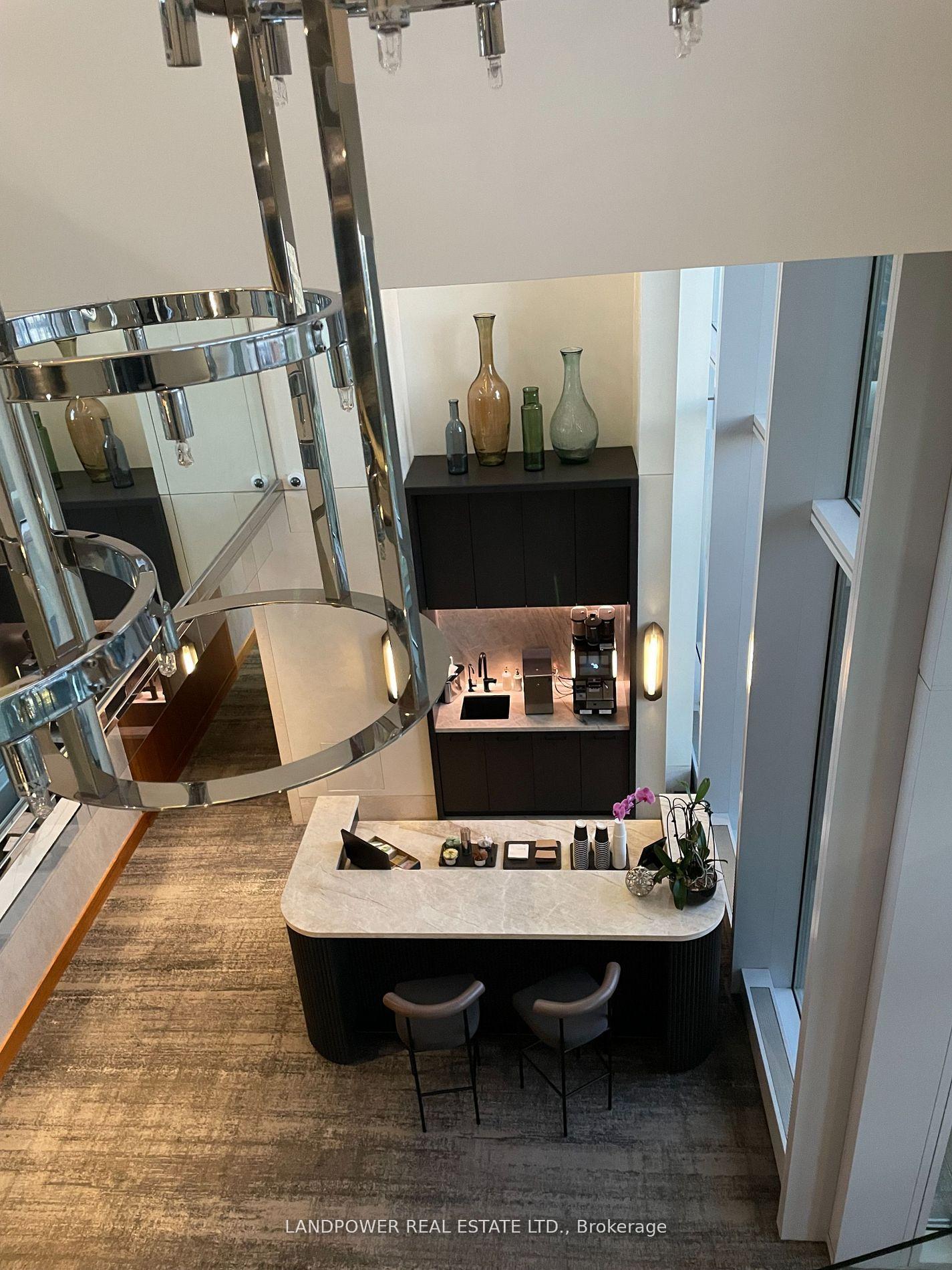 Photo 11 of Unit 3702, 183 Wellington Street, Toronto, Waterfront Communities — HOMEH