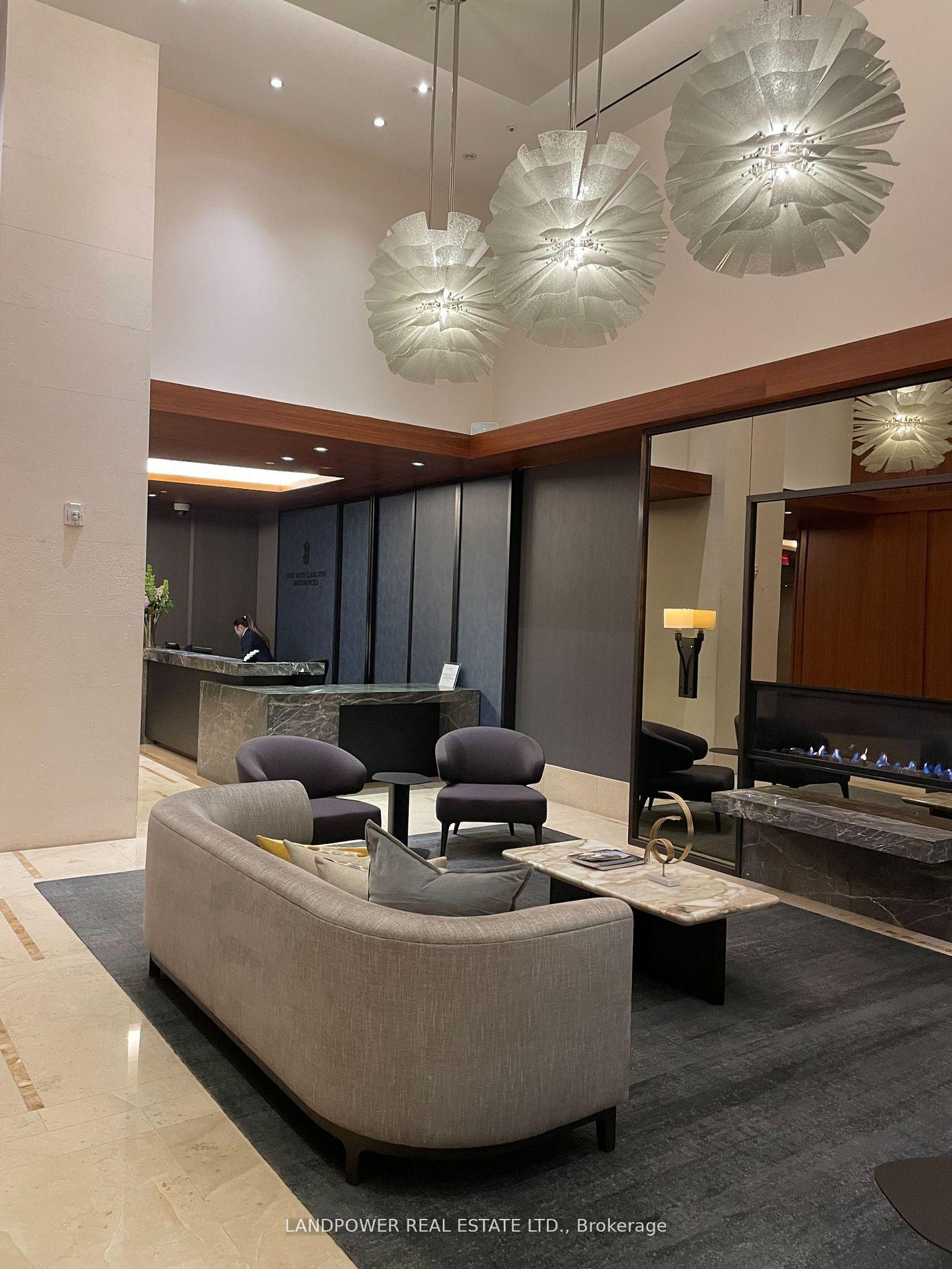 Photo 16 of Unit 3702, 183 Wellington Street, Toronto, Waterfront Communities — HOMEH