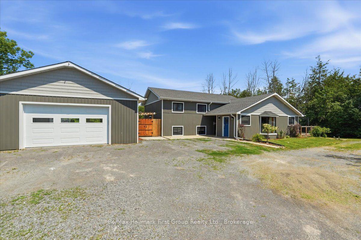 Photo 2 of 1233 Lazier Road, Tyendinaga, Tyendinaga Township — HOMEH