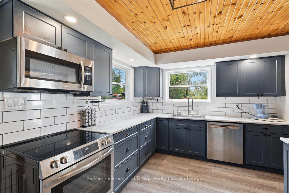 Photo 11 of 1233 Lazier Road, Tyendinaga, Tyendinaga Township — HOMEH