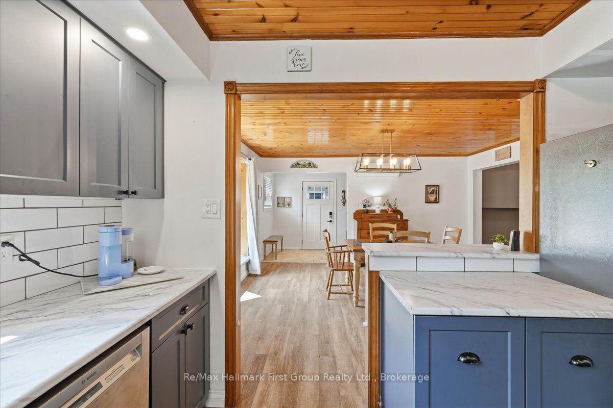Photo 12 of 1233 Lazier Road, Tyendinaga, Tyendinaga Township — HOMEH