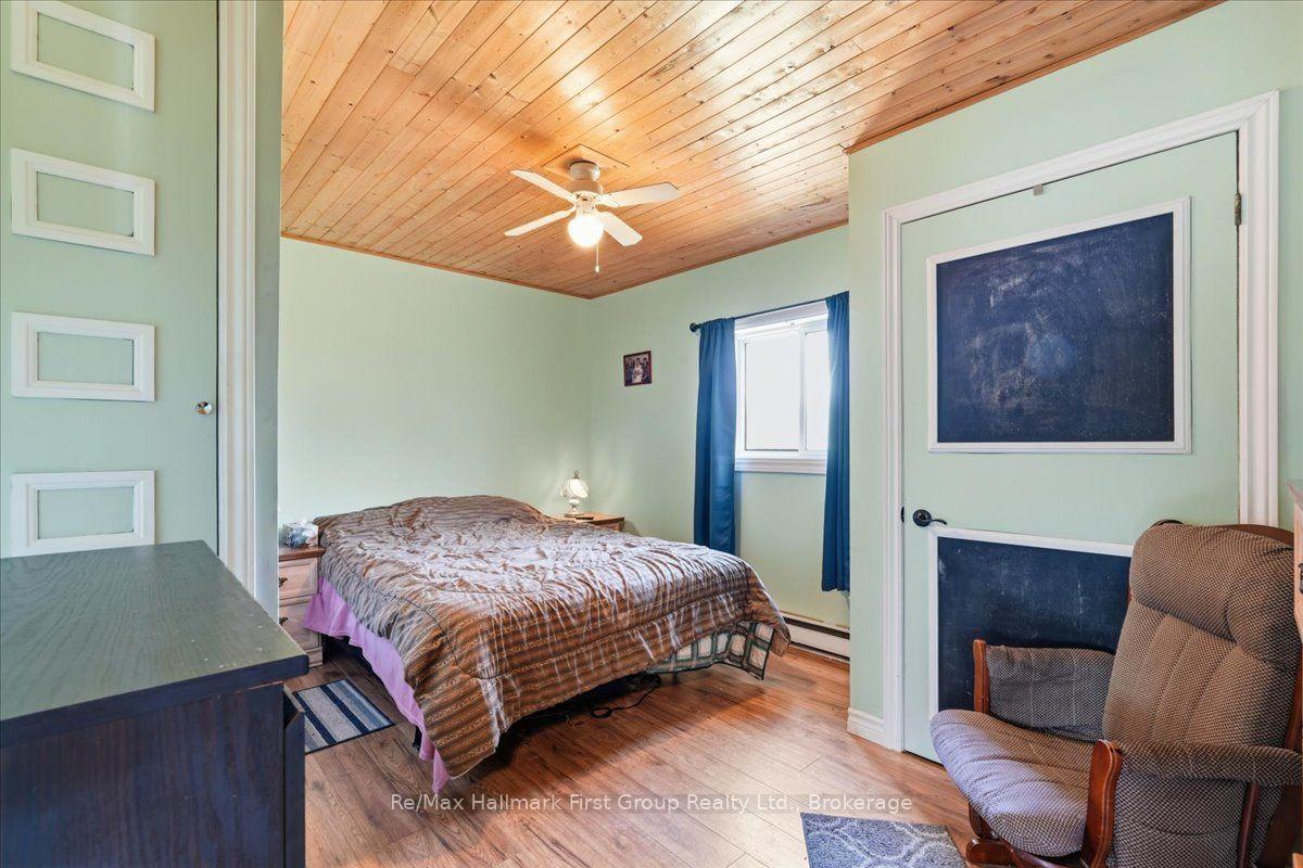 Photo 25 of 1233 Lazier Road, Tyendinaga, Tyendinaga Township — HOMEH