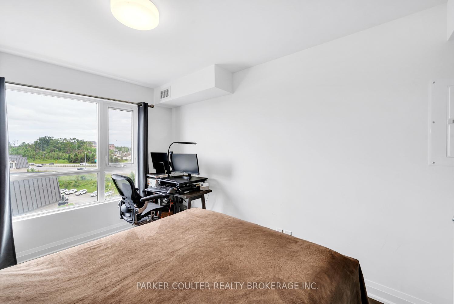Photo 16 of Unit 909, 58 Lakeside Terrace, Barrie, Little Lake — HOMEH