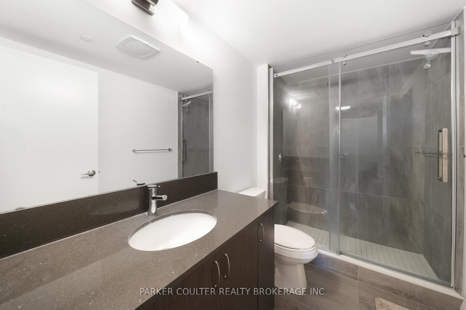 Photo 18 of Unit 909, 58 Lakeside Terrace, Barrie, Little Lake — HOMEH
