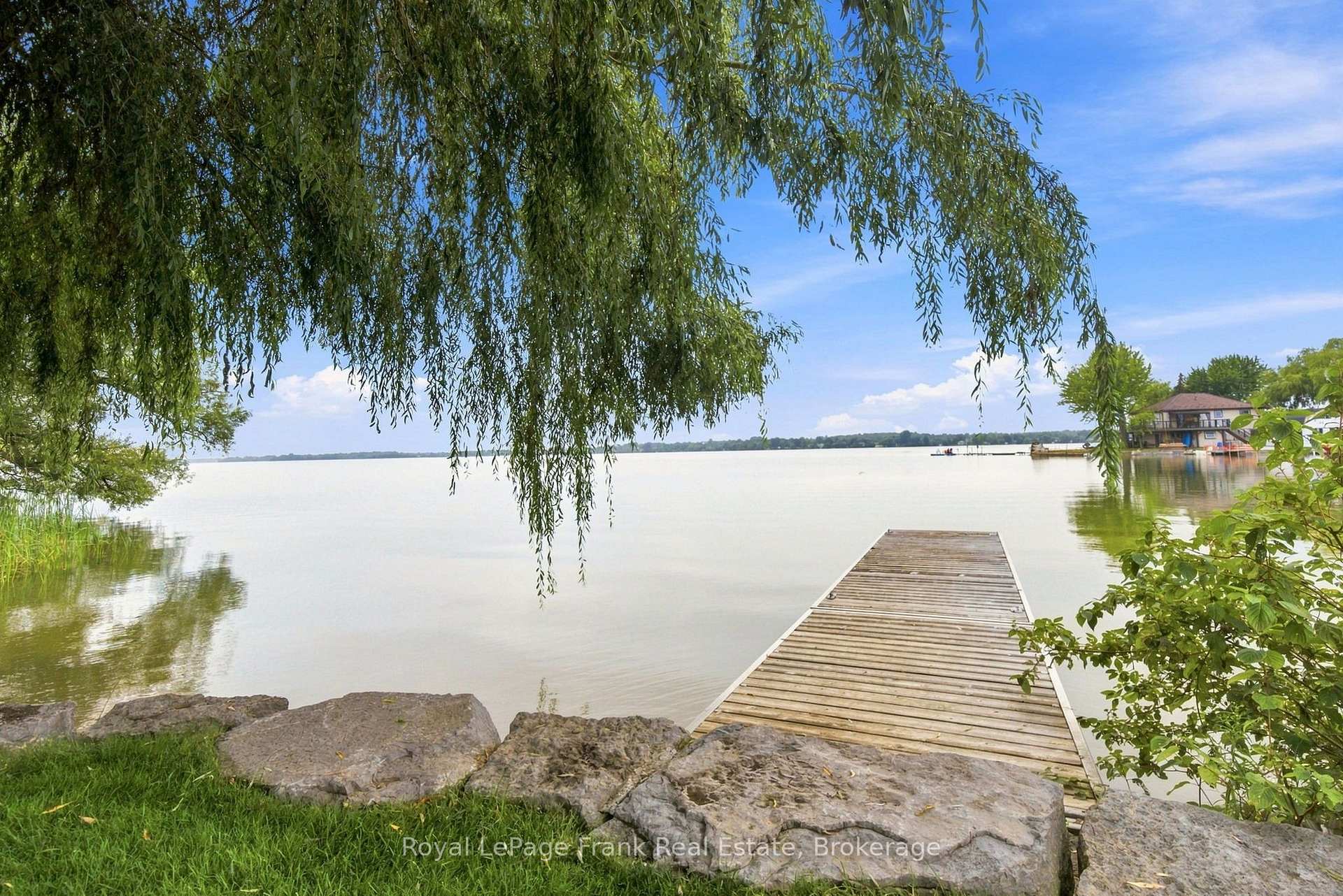 Photo 4 of 526 View Lake Road, Scugog, Rural Scugog — HOMEH
