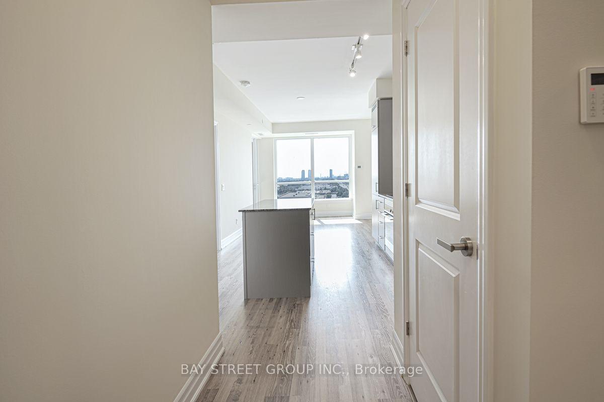 Photo 2 of Unit 1107, 9085 Jane Street, Vaughan, Concord — HOMEH