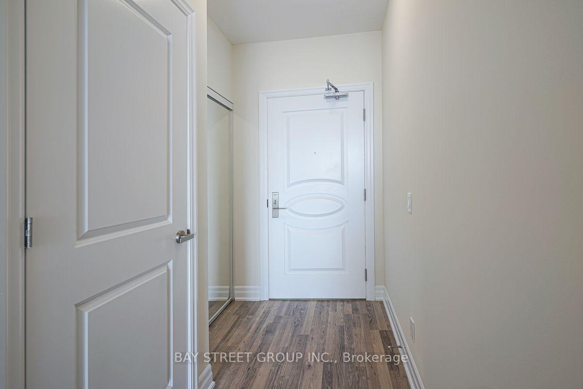 Photo 3 of Unit 1107, 9085 Jane Street, Vaughan, Concord — HOMEH