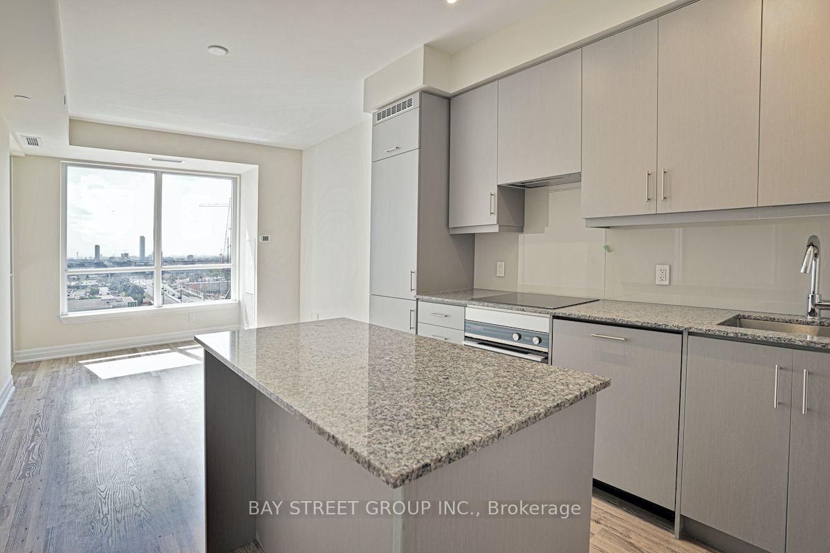 Photo 7 of Unit 1107, 9085 Jane Street, Vaughan, Concord — HOMEH