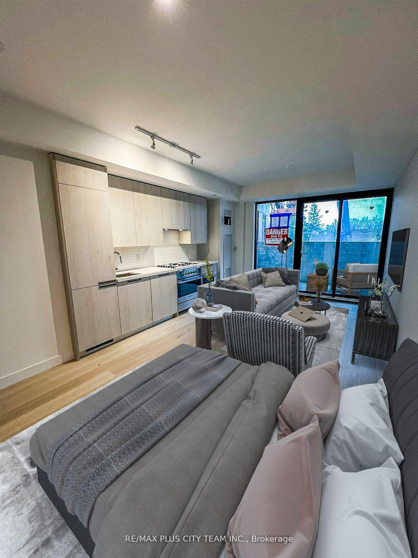 Photo 2 of Unit 316, 160 Kingsway Crescent W, Etobicoke, Kingsway South — HOMEH