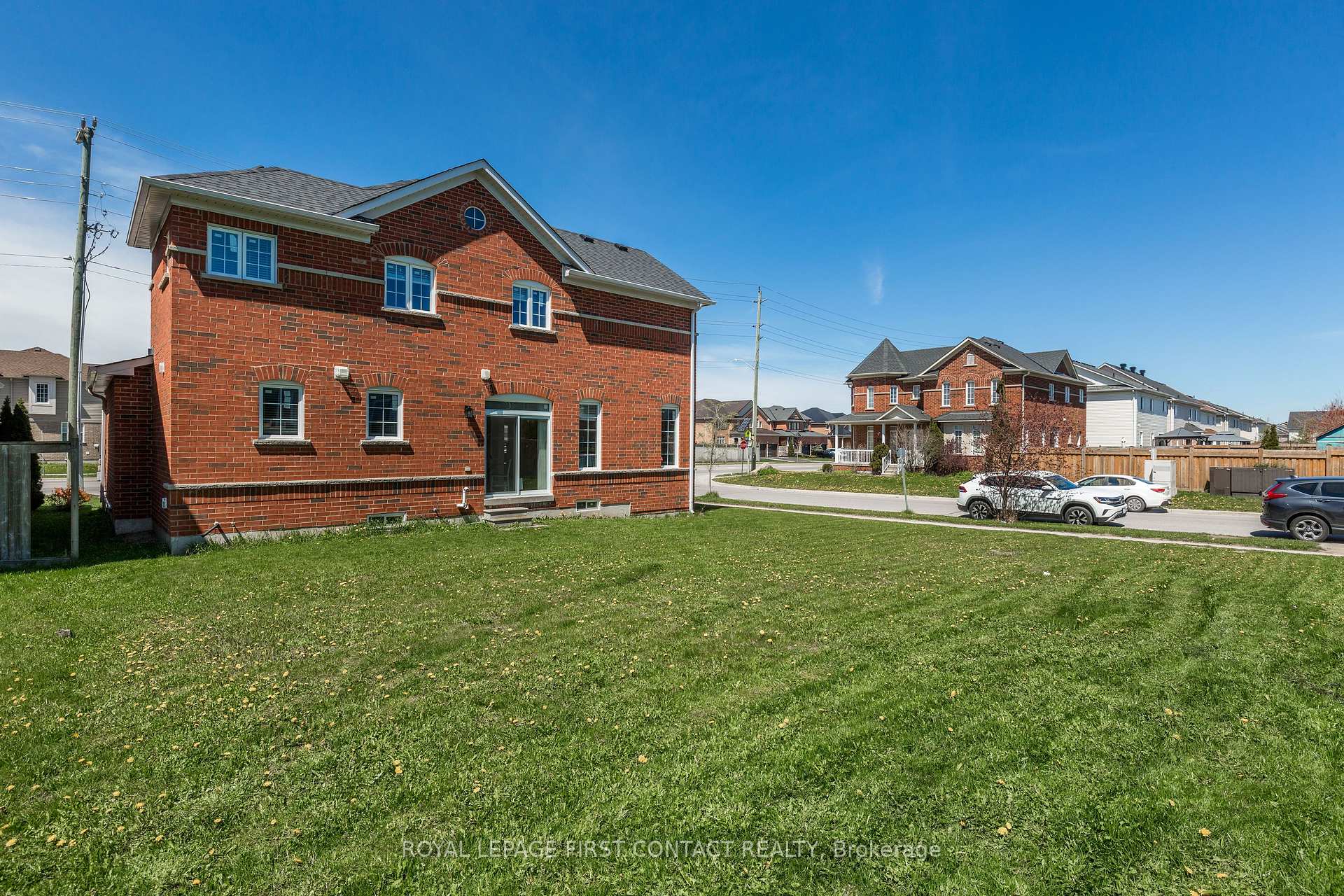 Photo 34 of 1 Griffin Gate, Barrie, Innis-Shore — HOMEH