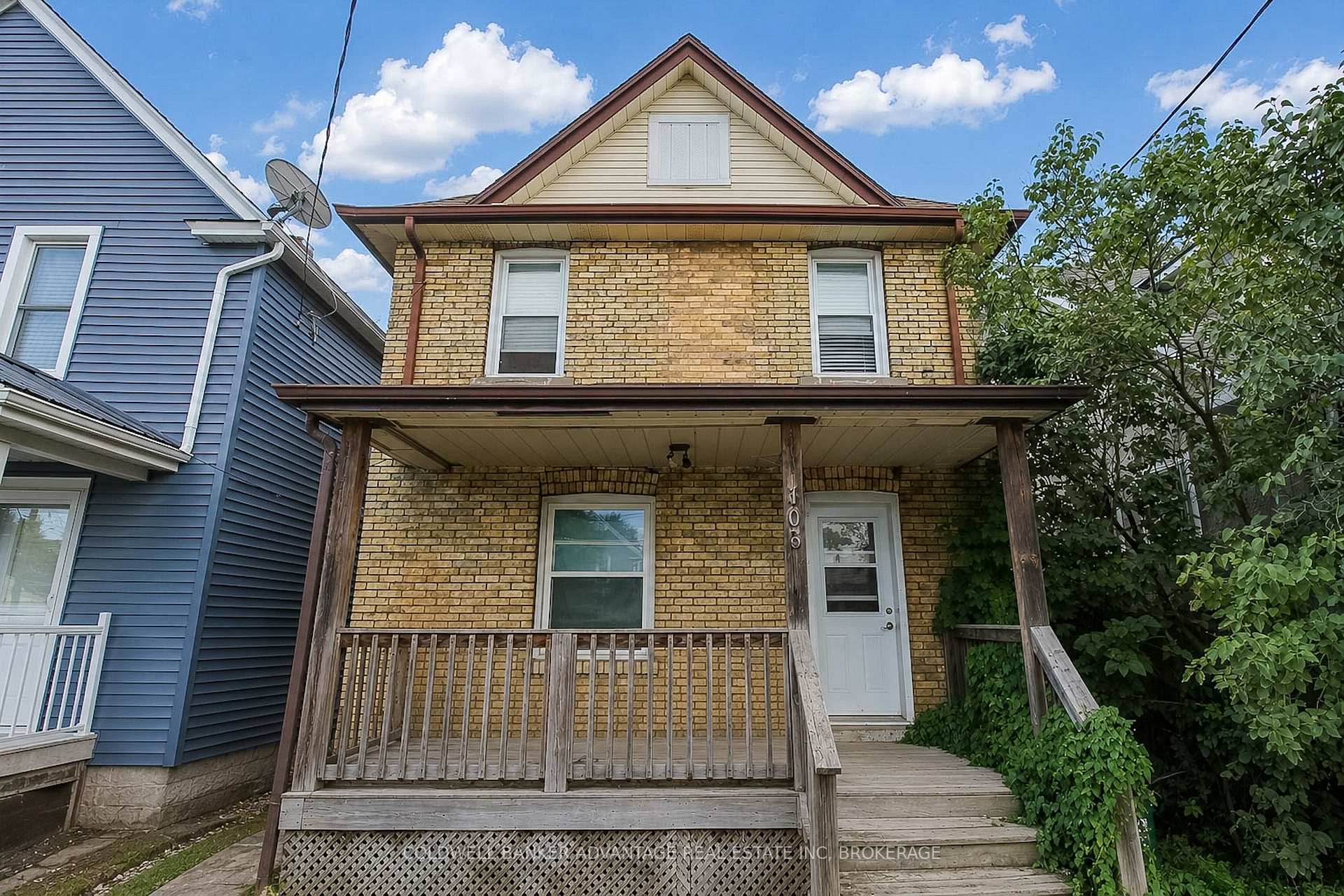 Photo of 305 Burgar Street