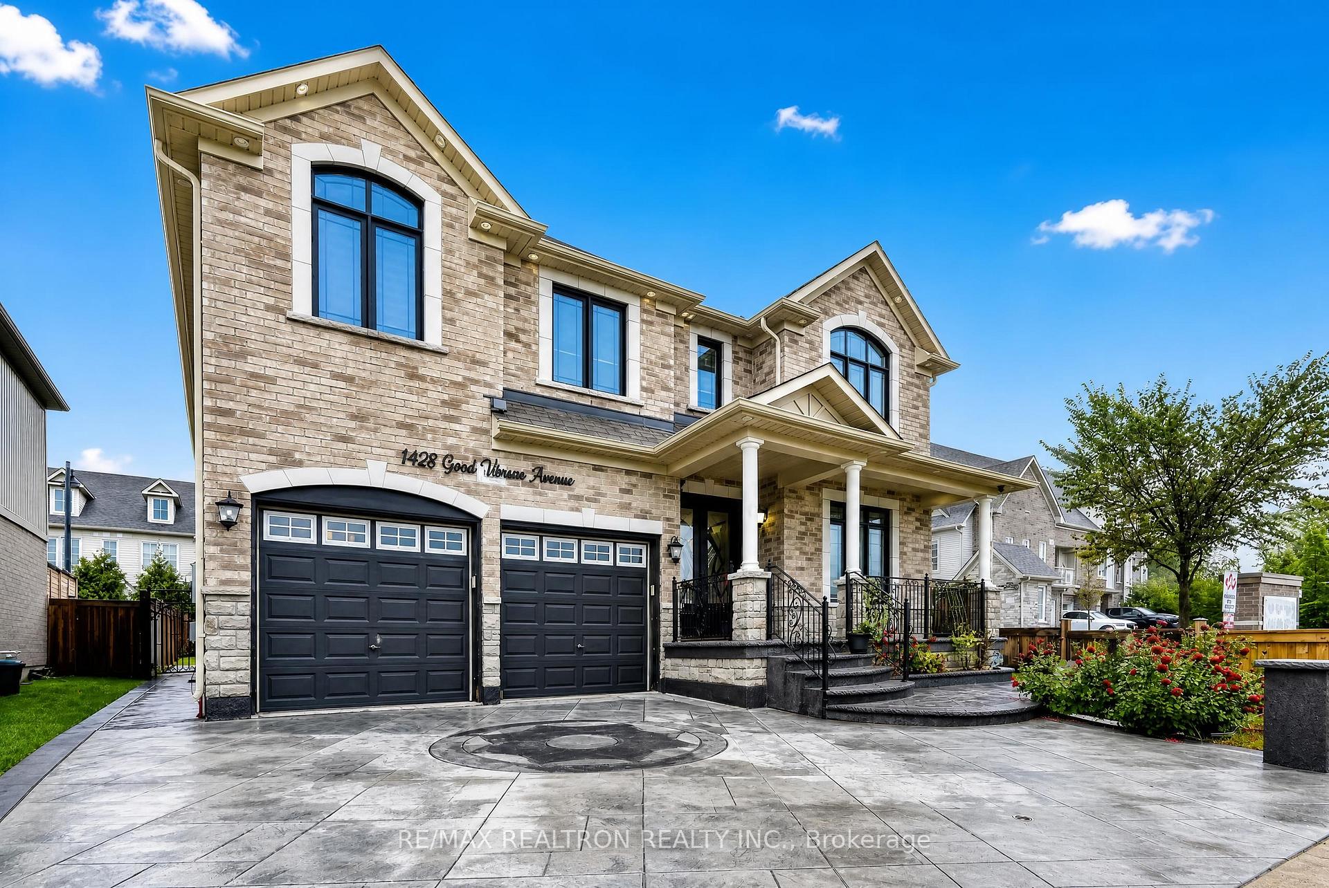 Photo 3 of 1428 Gord Vision Avenue, Clarington, Courtice — HOMEH