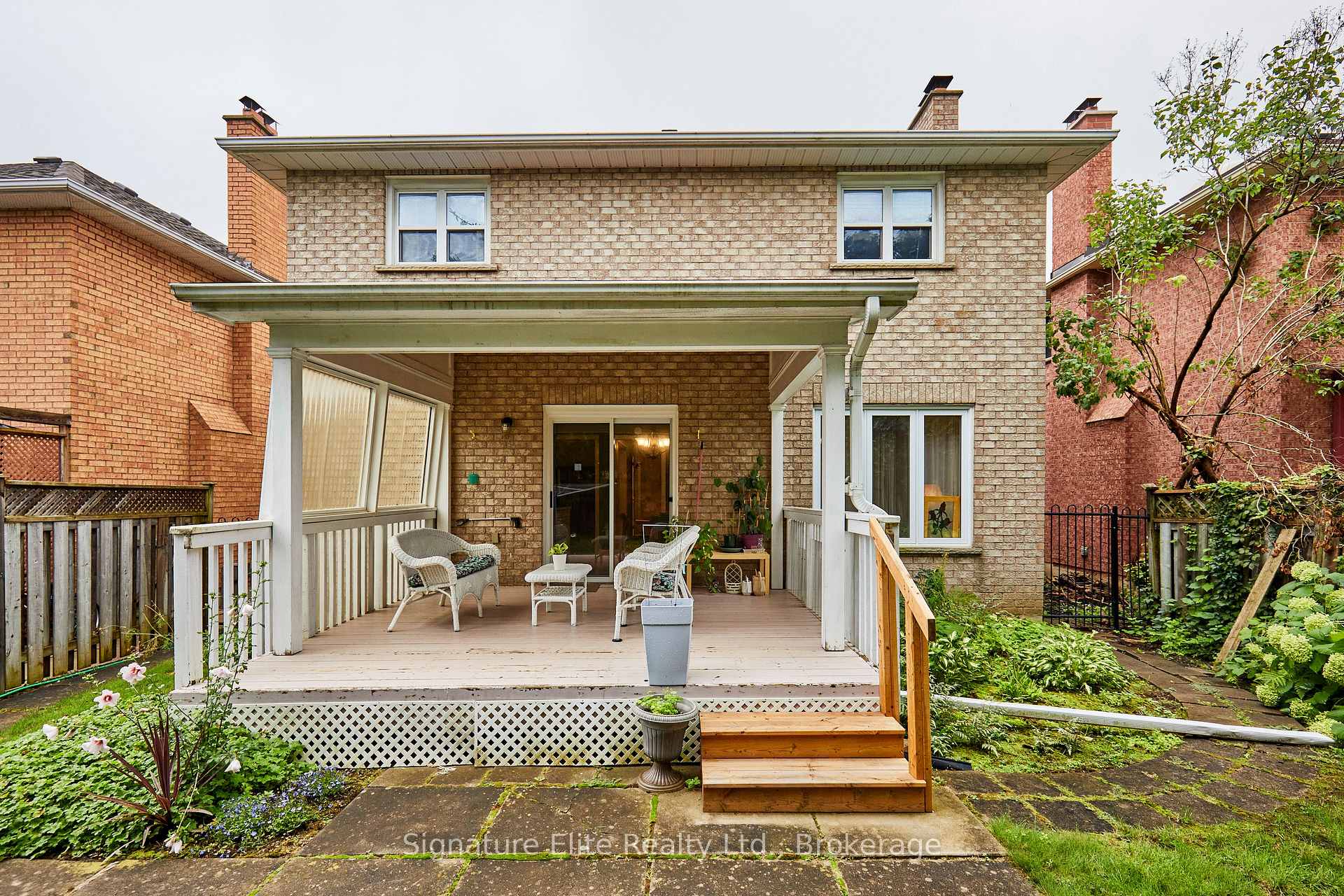 Photo 13 of 33 Waller Street, Whitby, Rolling Acres — HOMEH
