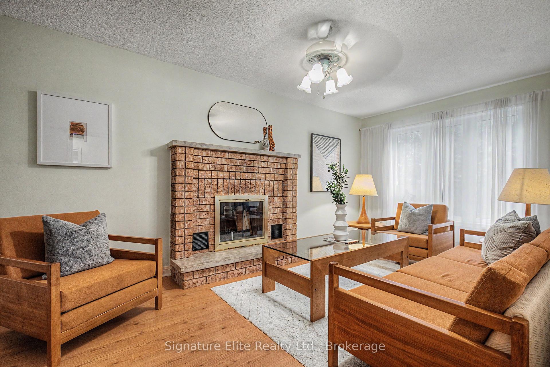 Photo 19 of 33 Waller Street, Whitby, Rolling Acres — HOMEH