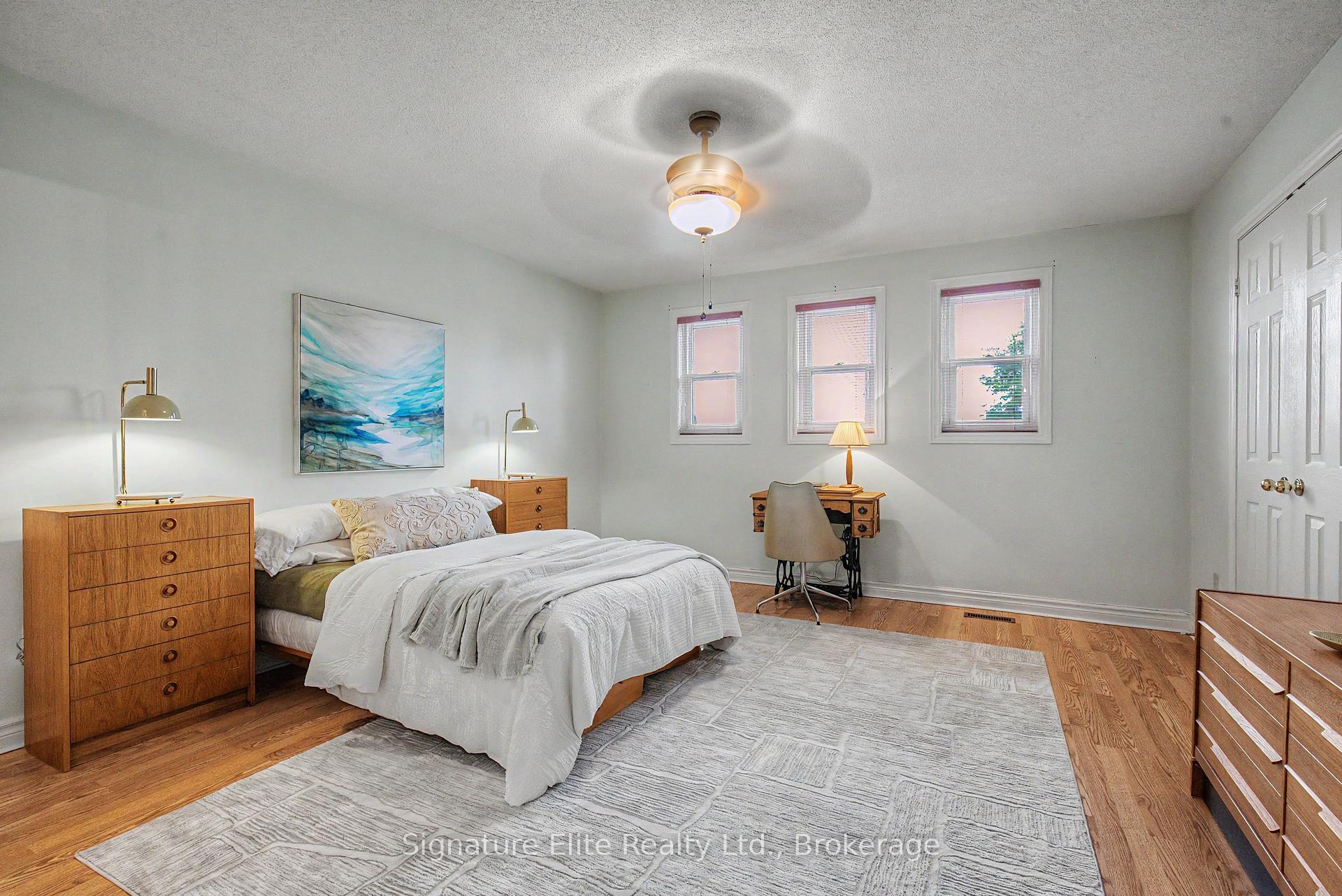 Photo 27 of 33 Waller Street, Whitby, Rolling Acres — HOMEH