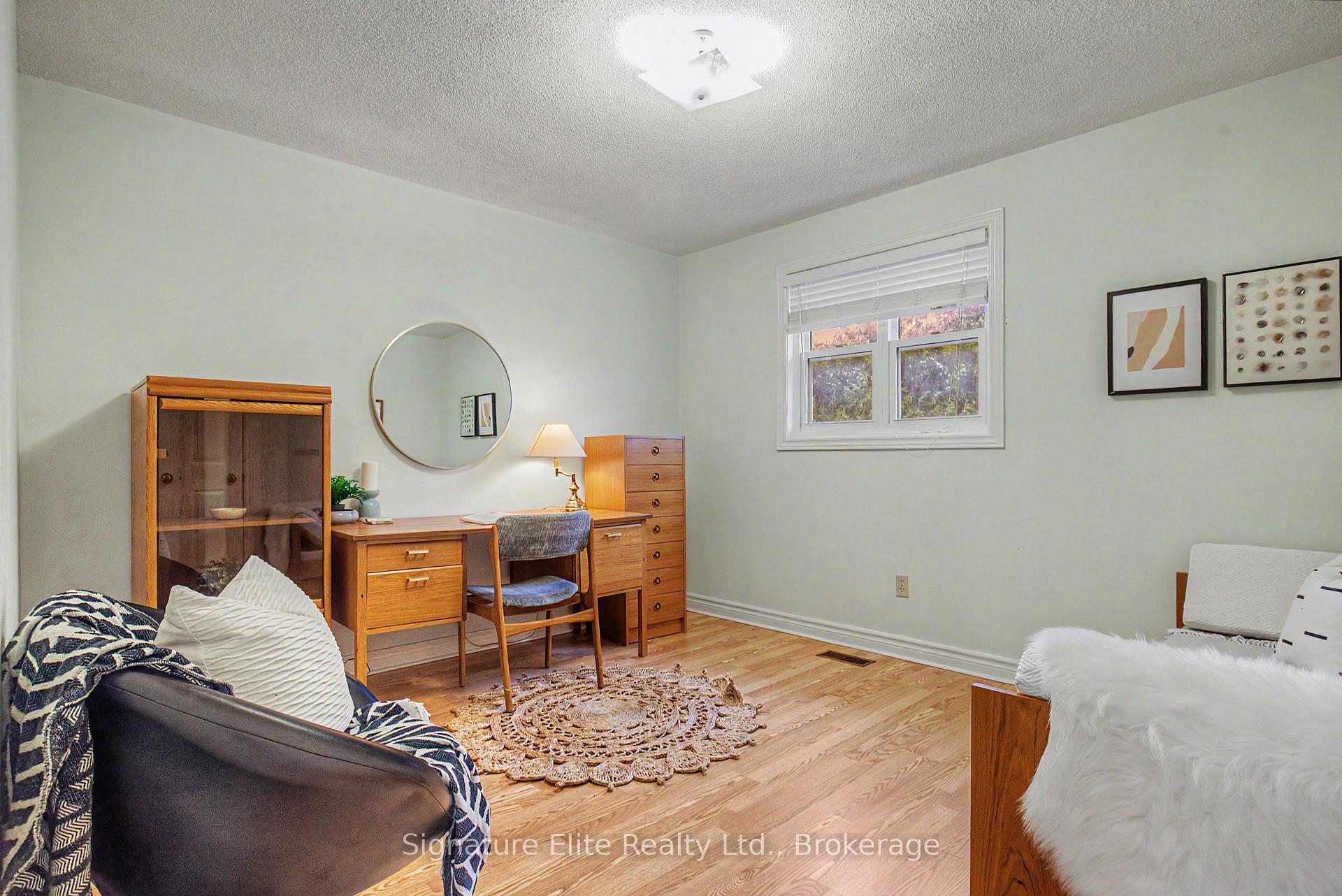 Photo 37 of 33 Waller Street, Whitby, Rolling Acres — HOMEH