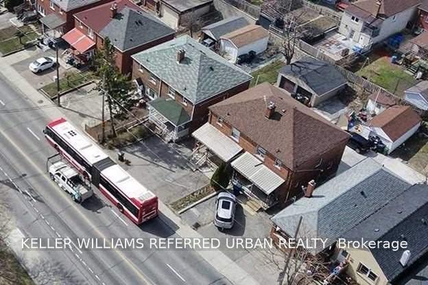 Photo 9 of Unit Main, 2286 Dufferin Street, Toronto, Caledonia-Fairbank — HOMEH