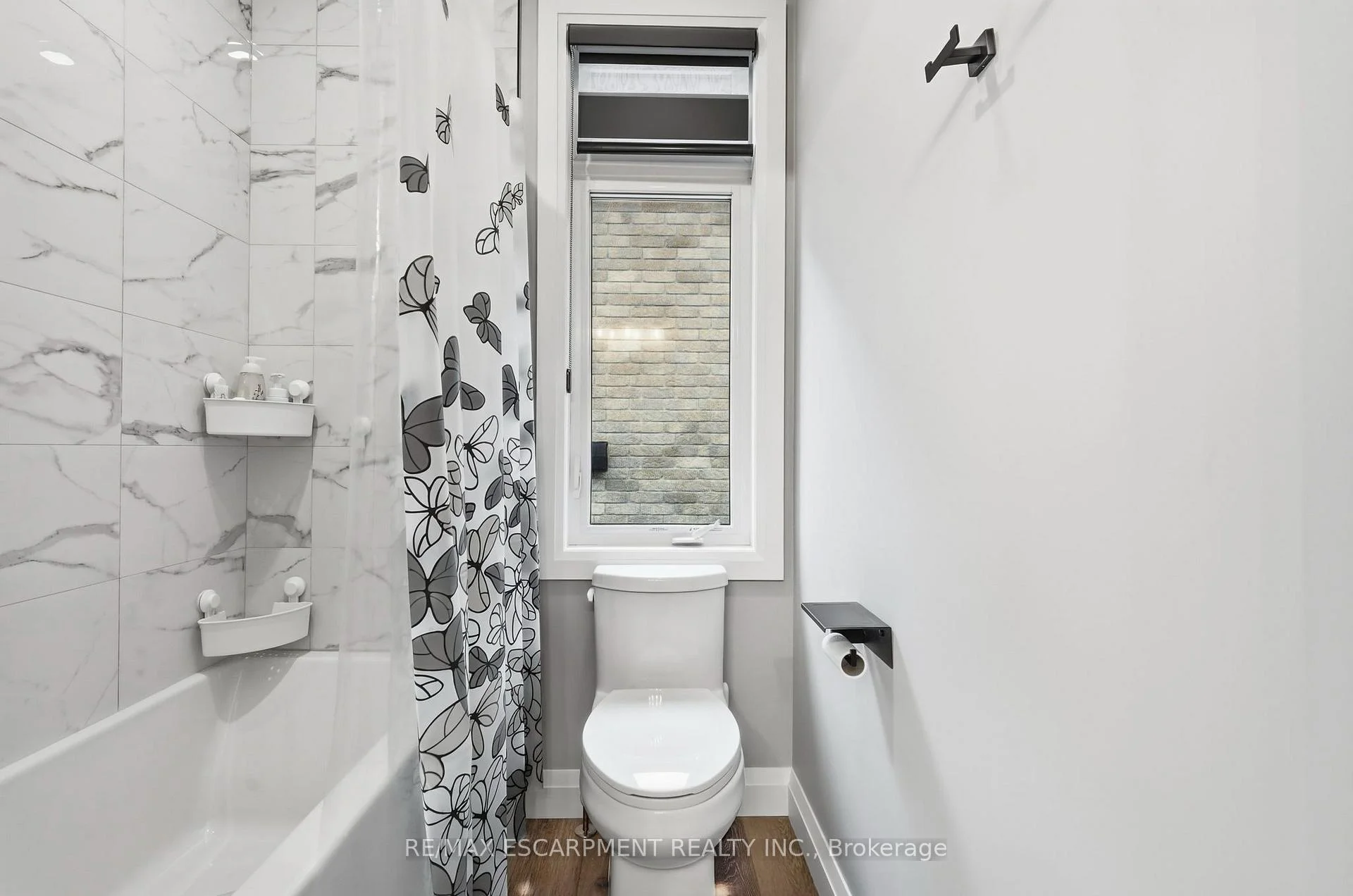 Photo 64 of 14 Hudson Drive, Brantford, Oakhill Dr — HOMEH